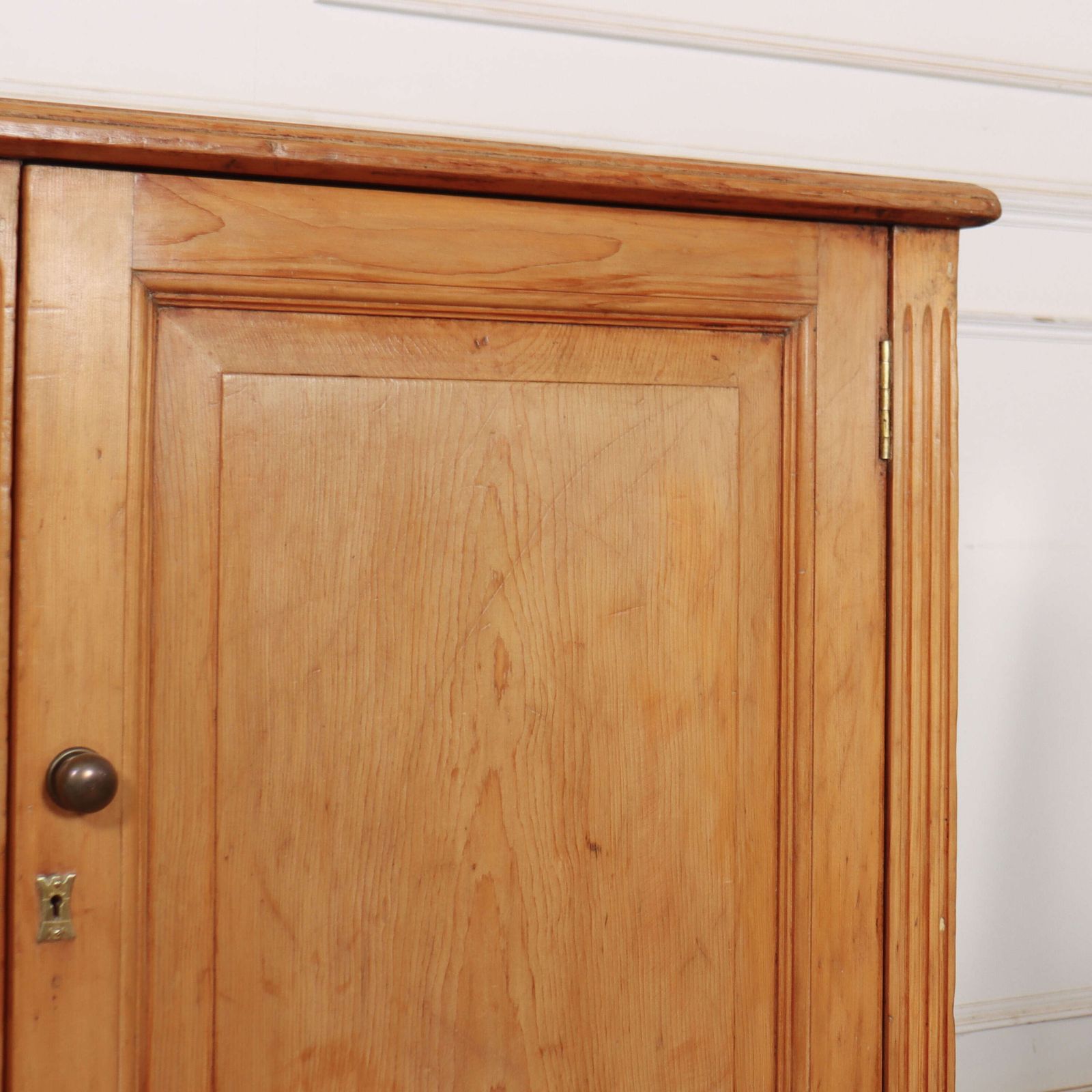 English Pine Dresser Base, 1800s photo Furniture