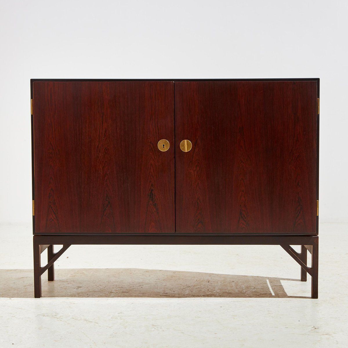 Model A 232 / China Cabinet In Rosewood By Børge Mogensen For Fdb Møbler, 1950s
