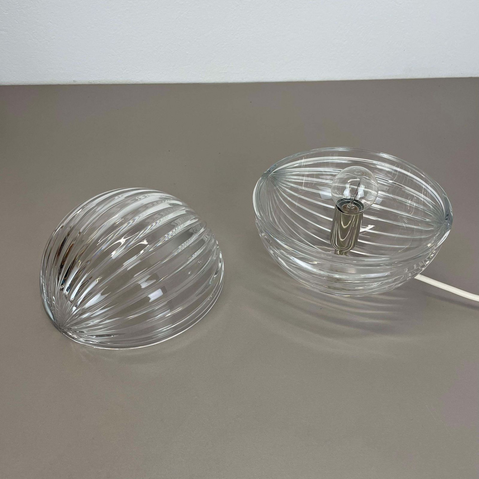 1736.0 Unique "Ball" Crystal Glass Table Light By Claus Josef Riedel, Austria 1970s photo