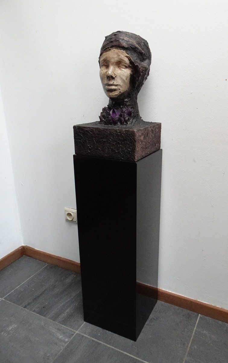 1042.0 Large Brutalist Bust Sculpture With Amethyst By Marc D'haenens, 1970s photo