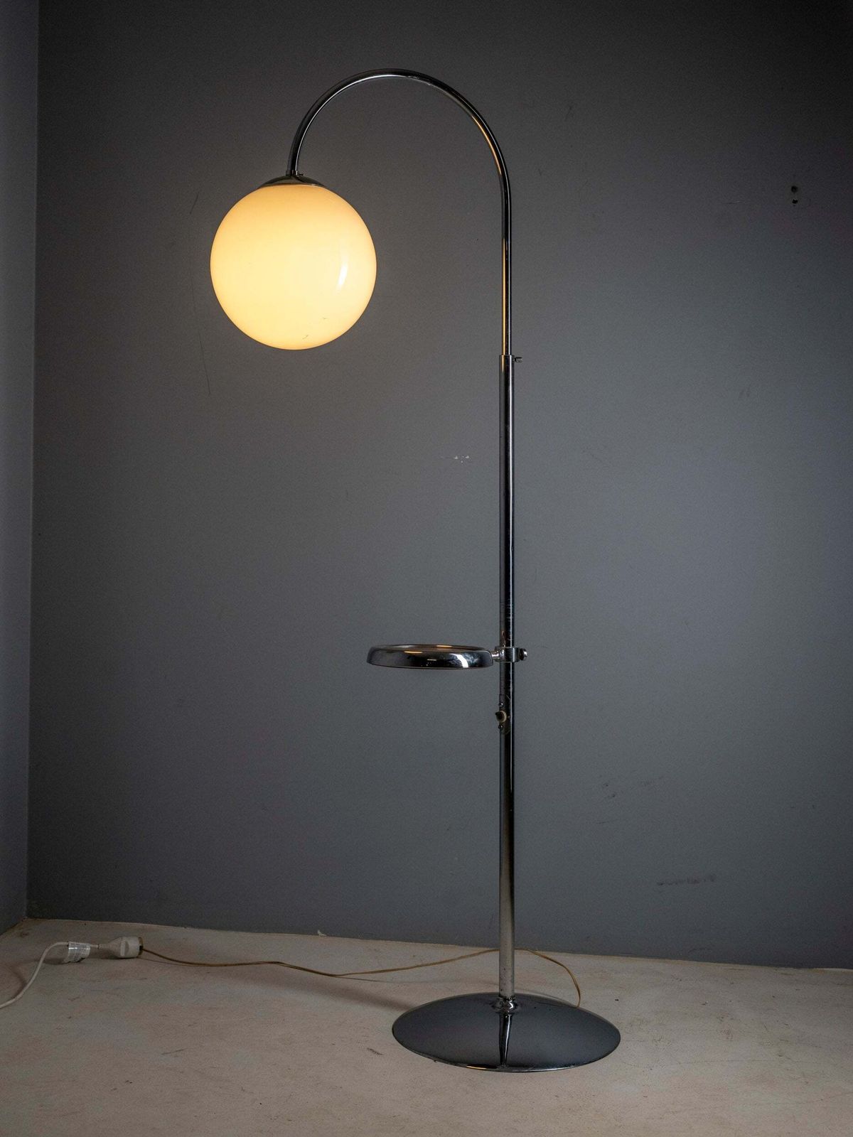 Functionalistische Verstelbare Chromen Vloerlamp, Tsjecho Slowakije, Jaren 1930 photo 1648.0