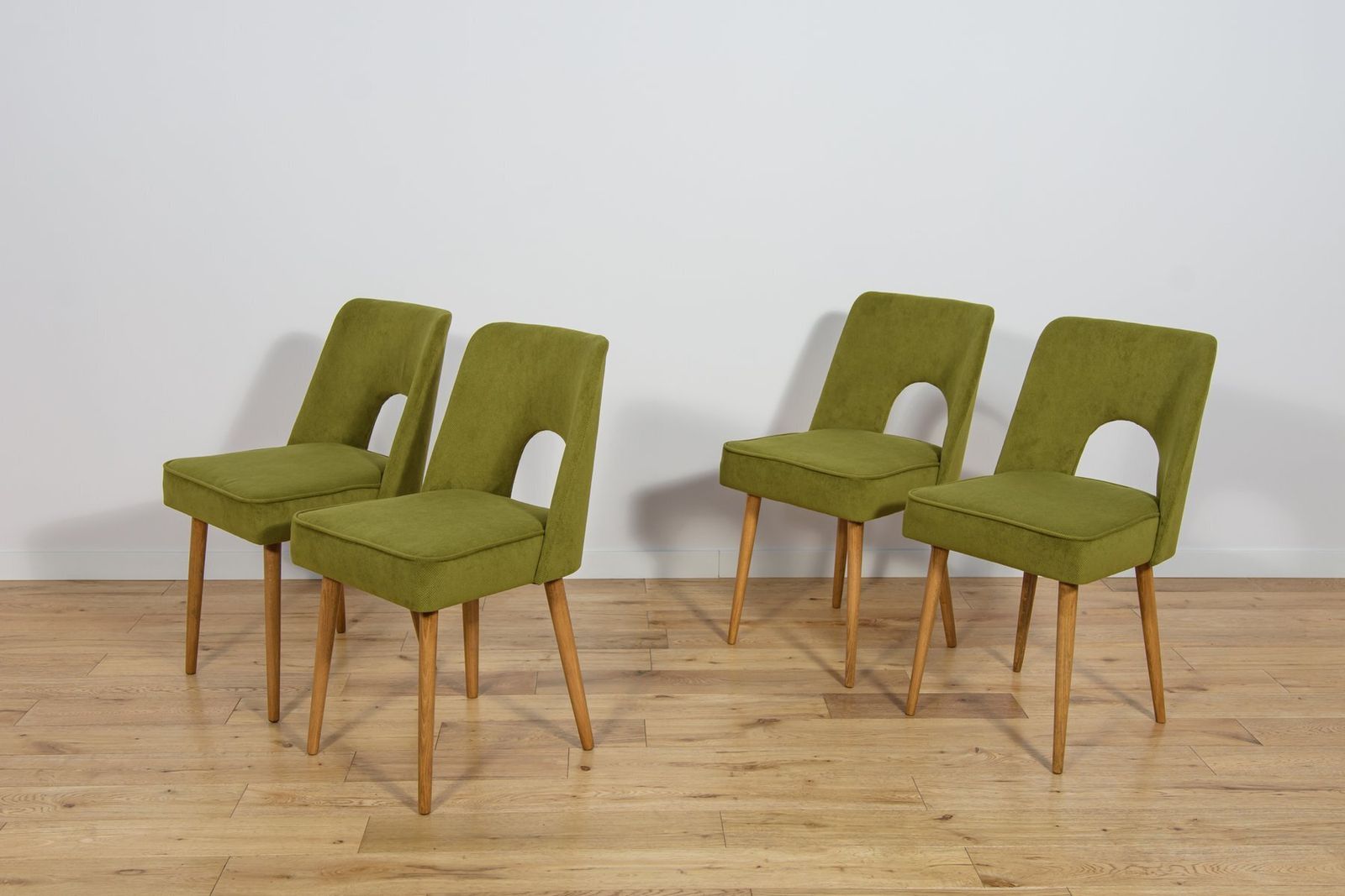 Shell Chairs From Bydgoszcz Furniture Factory, 1960s, Set Of 4 photo 834.0