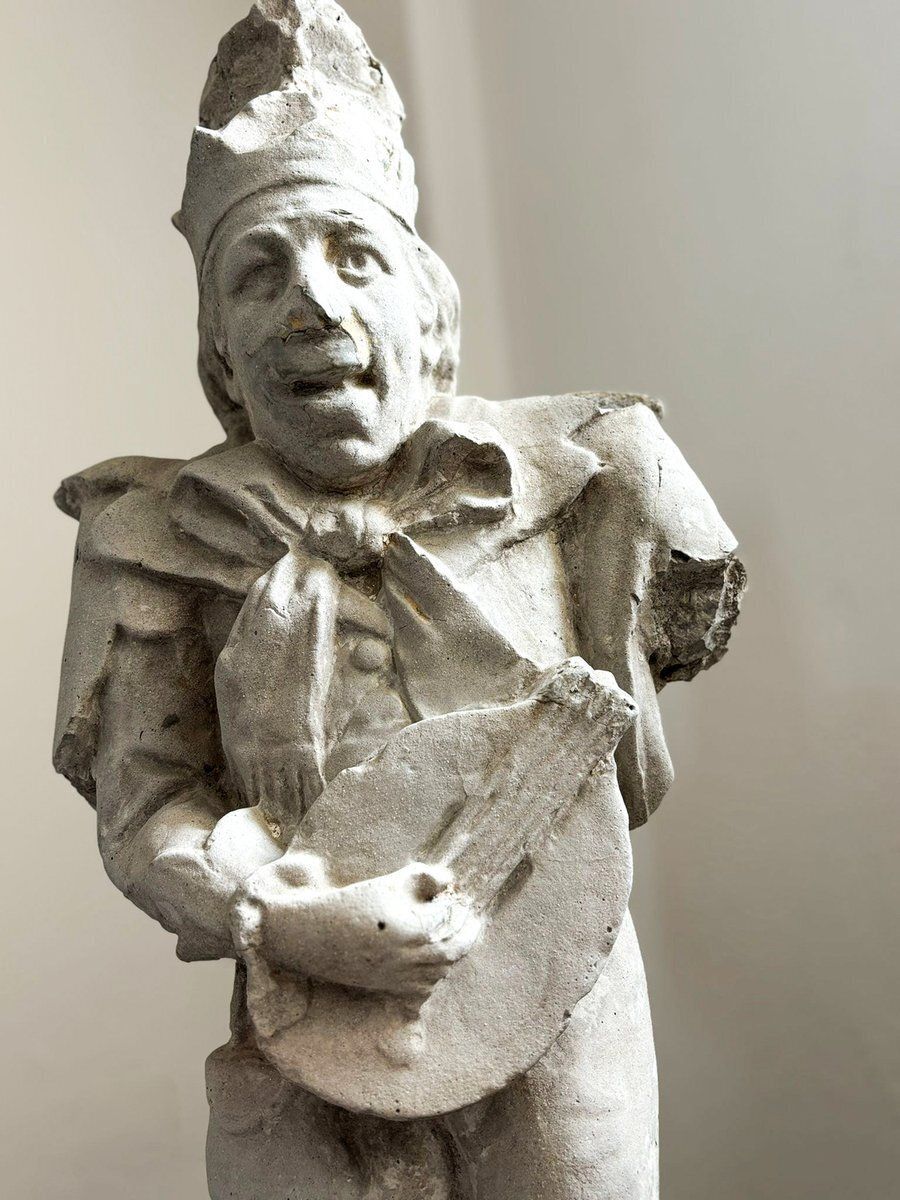 Carved Sculpture Of Lucky Minstrel, 1700, Stone photo 1679.0