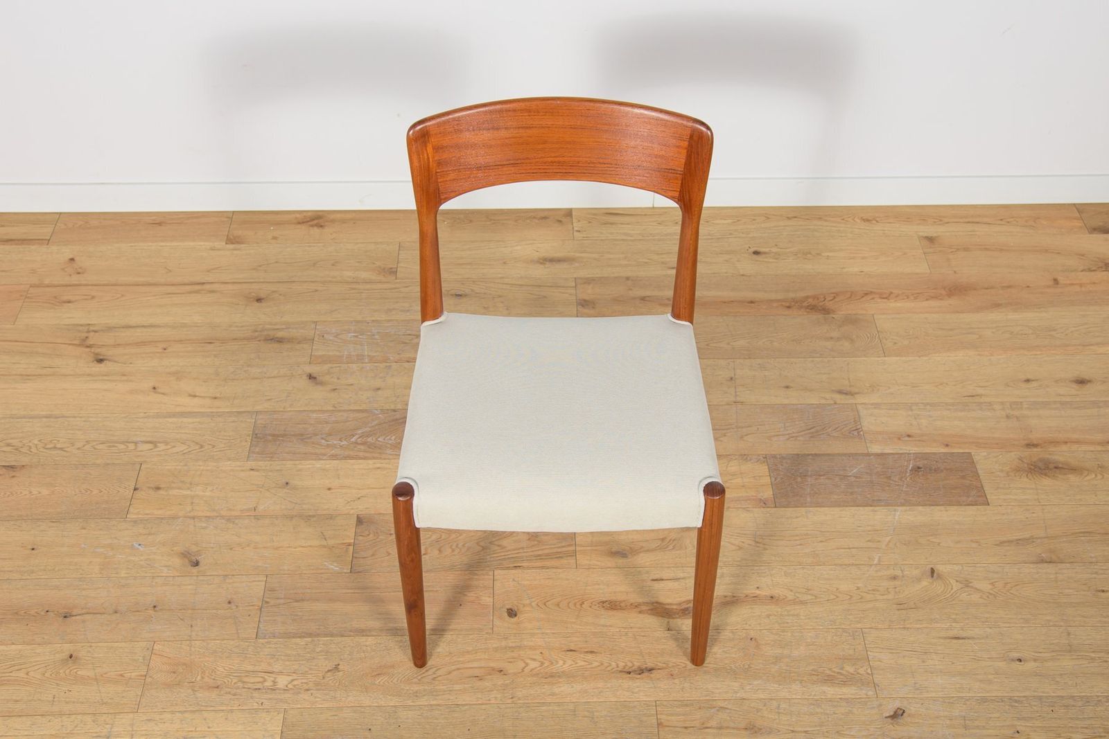 Mid Century Modern Teak Model 26 Dining Chairs By Henry Kjærnulf For Korup Stolefabrik, Denmark, 1960s, Set Of 6 photo vintage