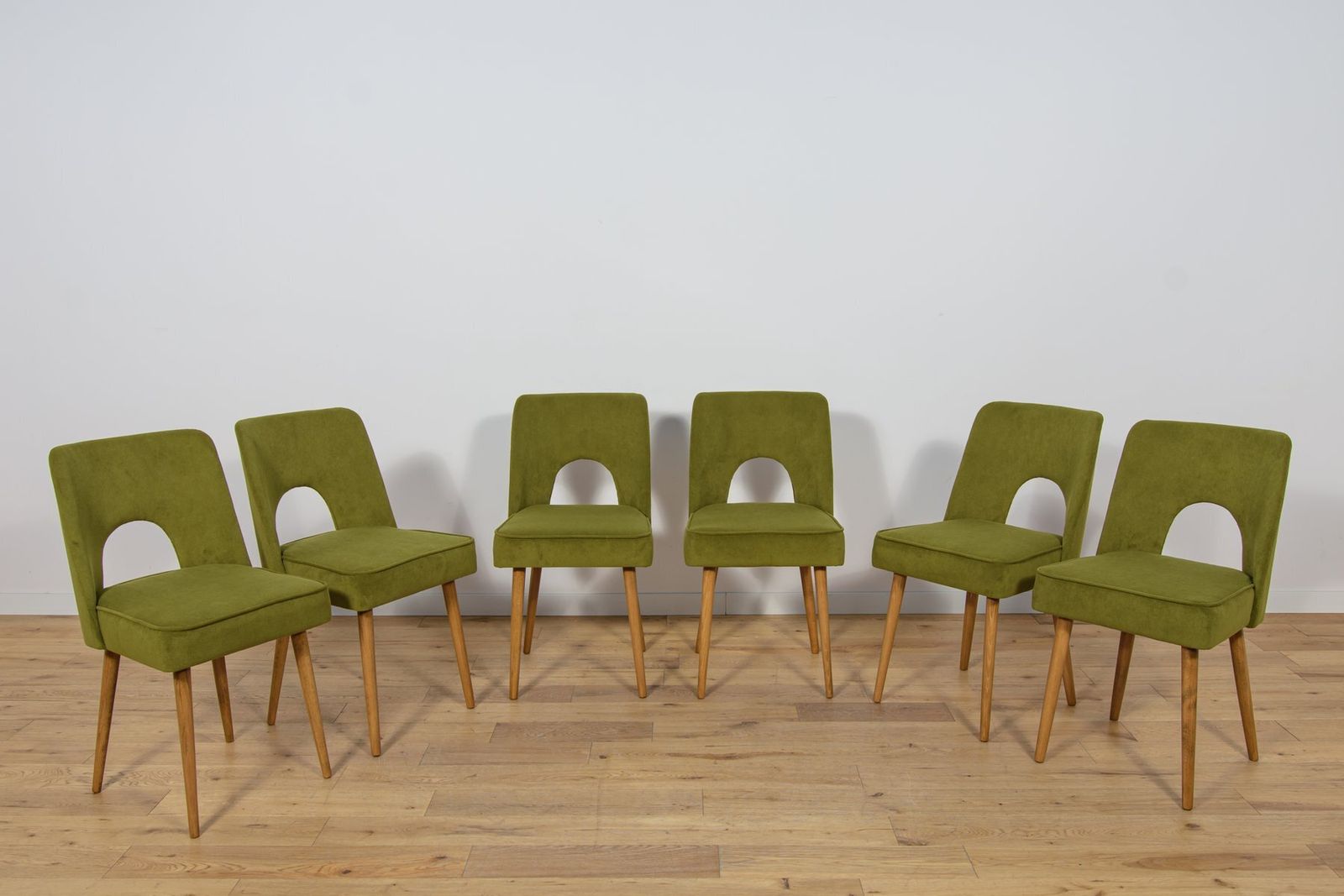 Shell Chairs From Bydgoszcz Furniture Factory, 1960s, Set Of 6