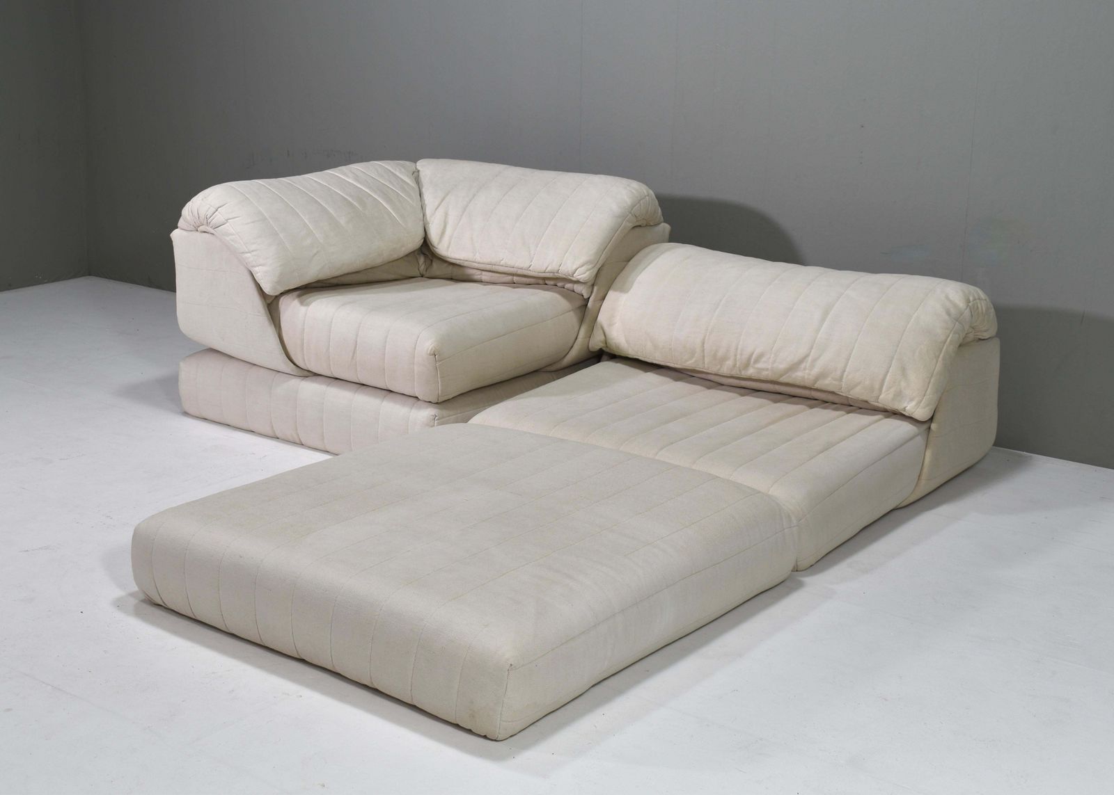 9753.0 Rare Hans Hopfer 'Super Lounge' Sofa For Roche Bobois   France 1970s photo