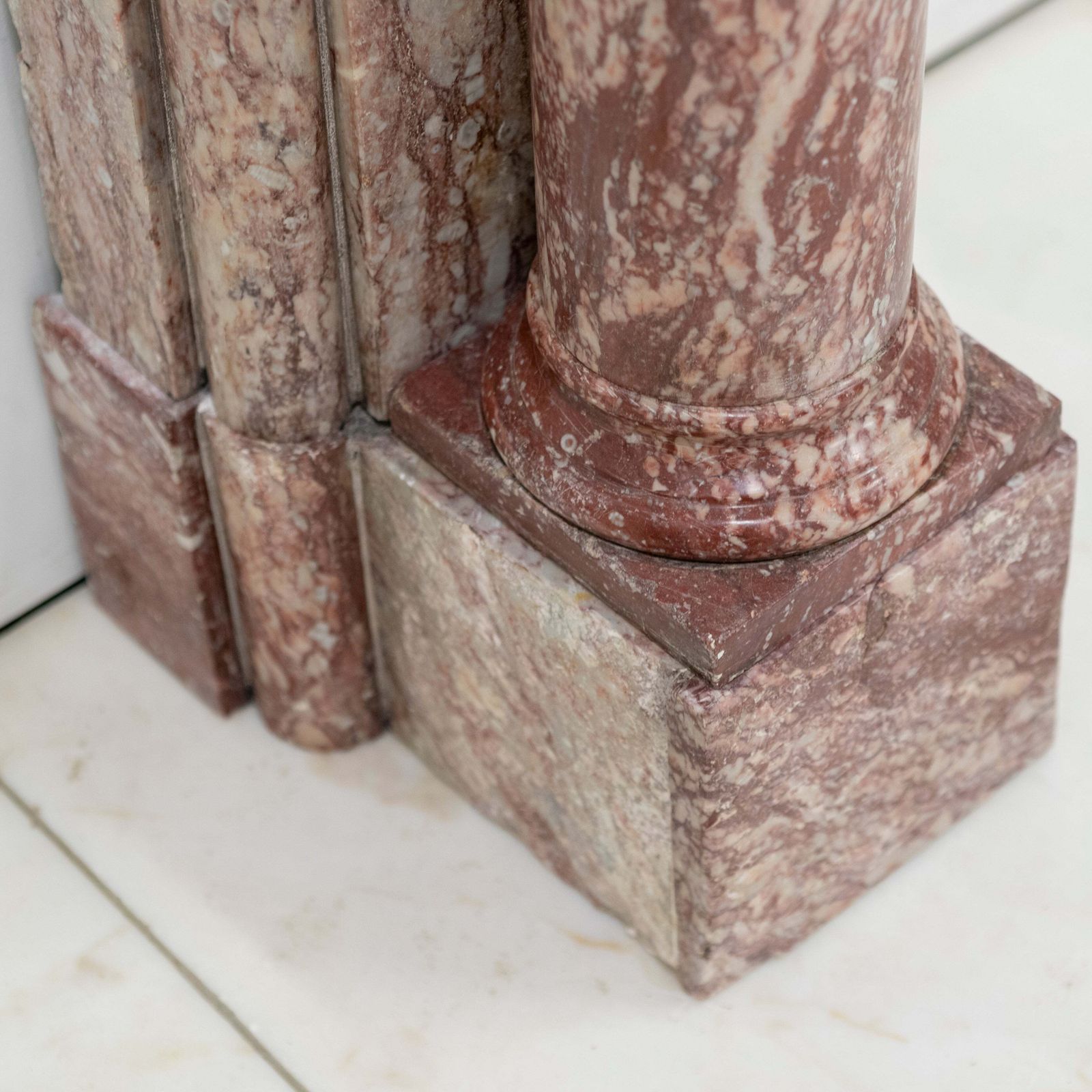 Home Fixtures Antique Rojo Alicante Marble Fireplace Surround With Columns photo