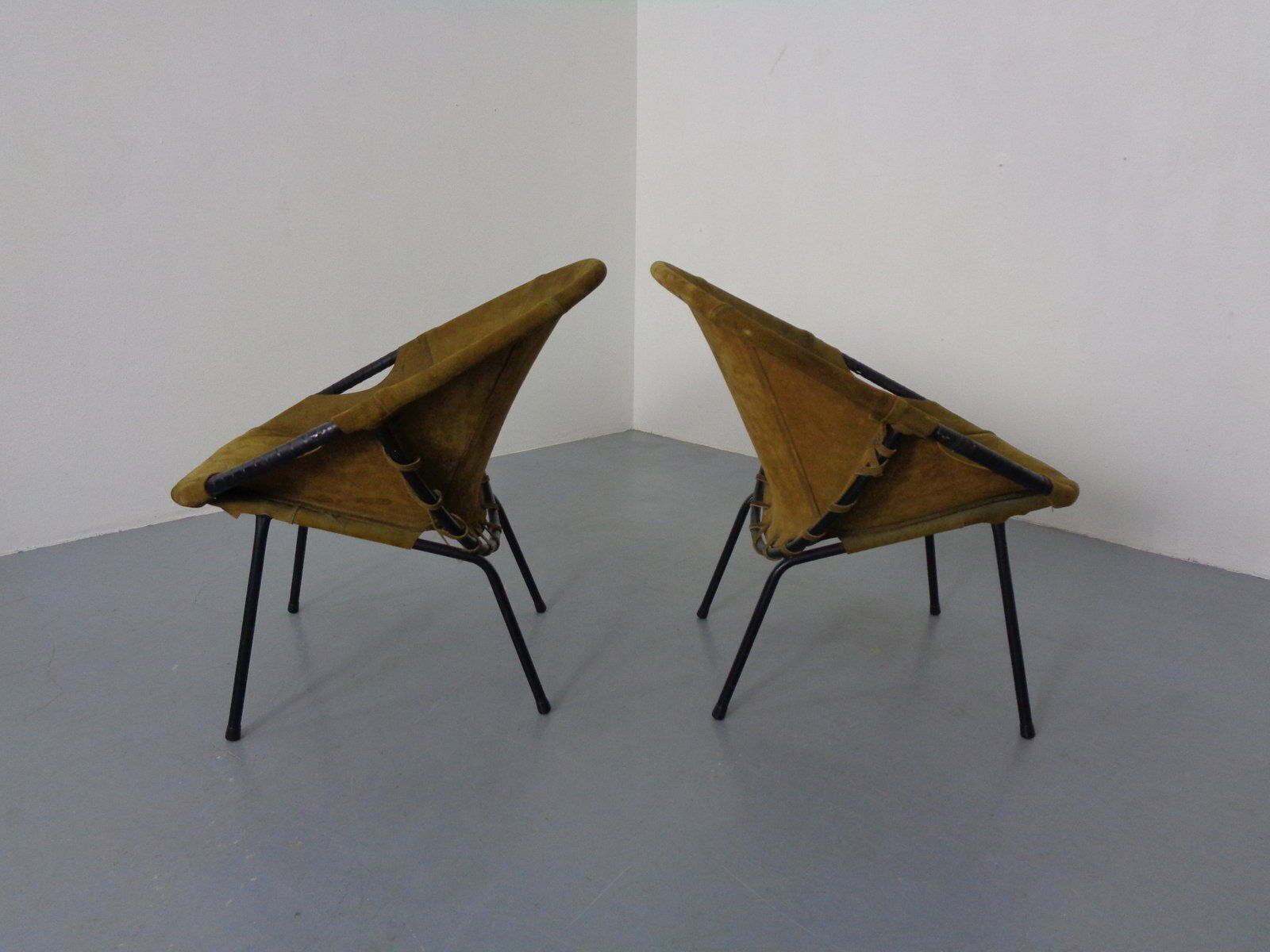 Olive Green Suede Balloon Chairs From Lusch, Germany, 1960s, Set Of 2 photo for sale