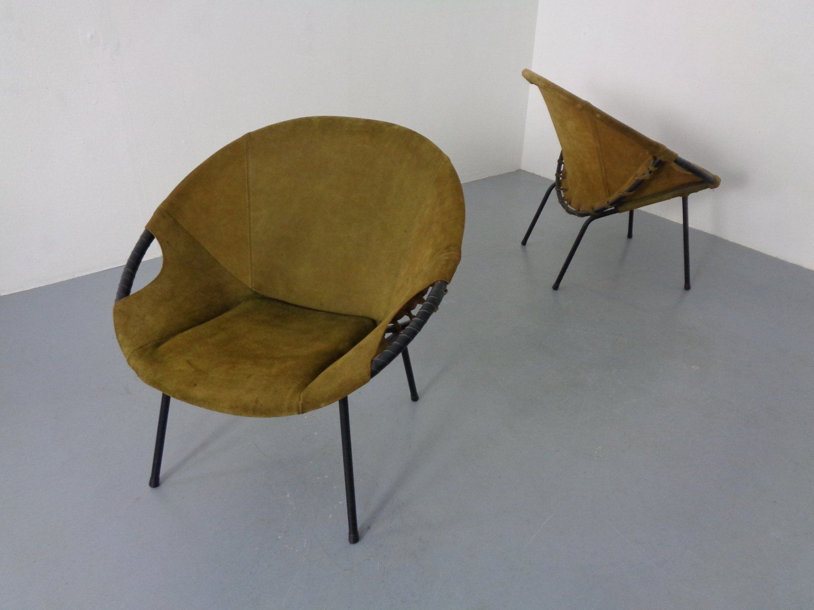 Olive Green Suede Balloon Chairs From Lusch, Germany, 1960s, Set Of 2 photo Furniture