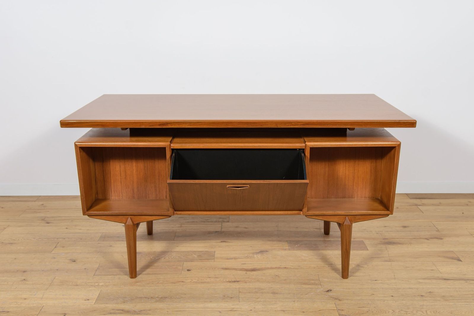 Mid Century Freestanding Teak Desk, Denmark, 1960s photo vintage