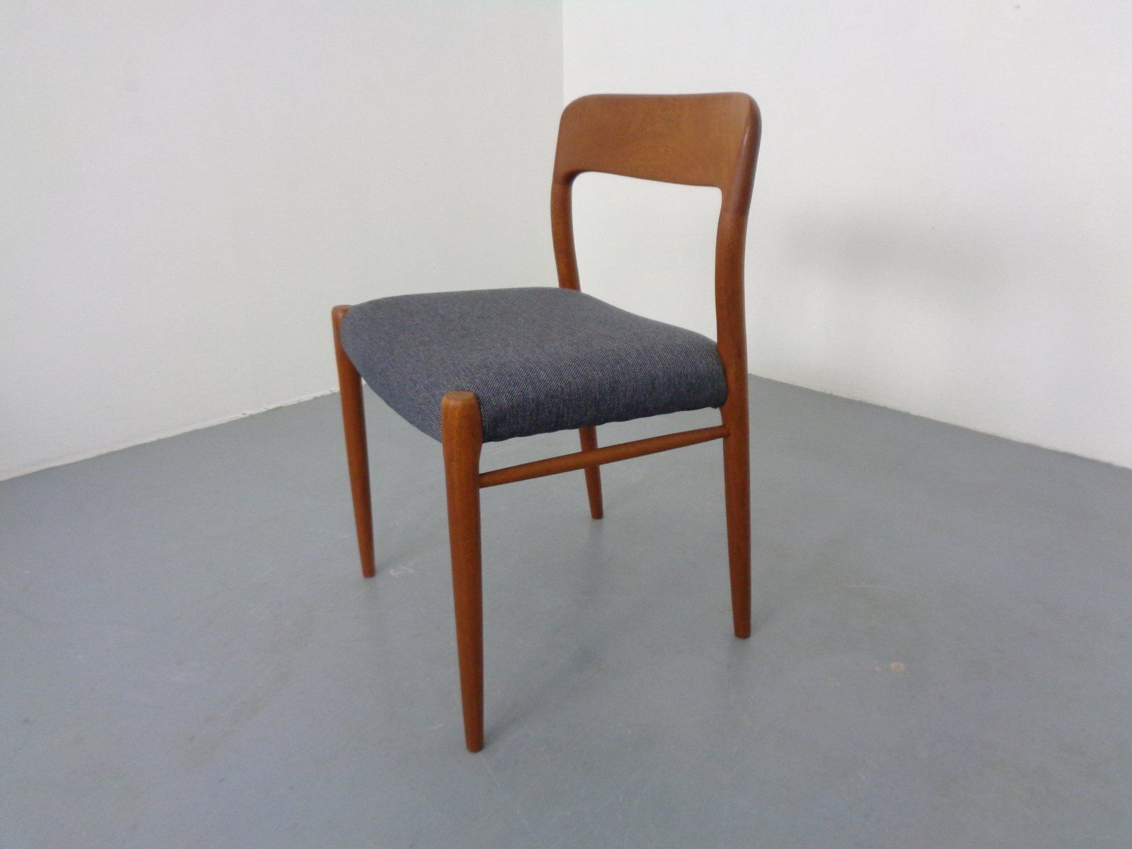 Danish Model 75 Chair In Oak By Niels Otto Møller For J.L. Møllers, 1960s photo 295.0