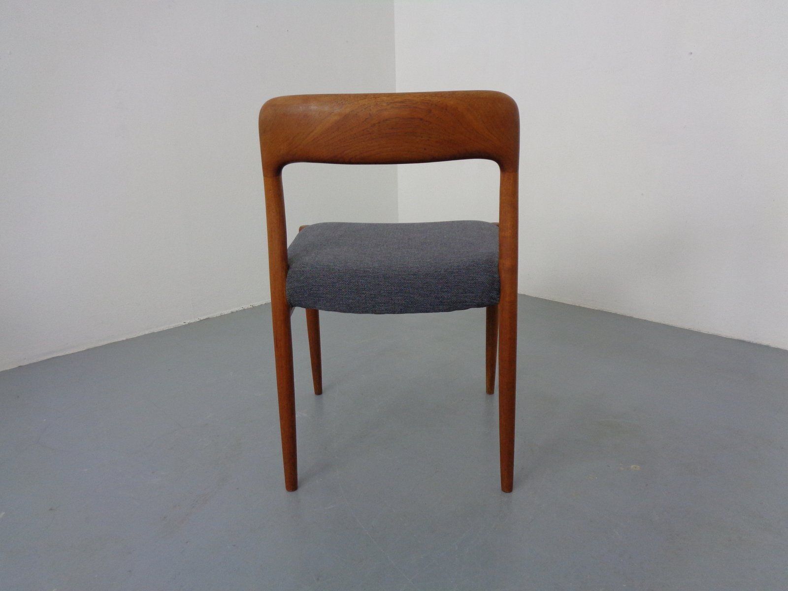photo furniture Danish Model 75 Chair In Oak By Niels Otto Møller For J.L. Møllers, 1960s