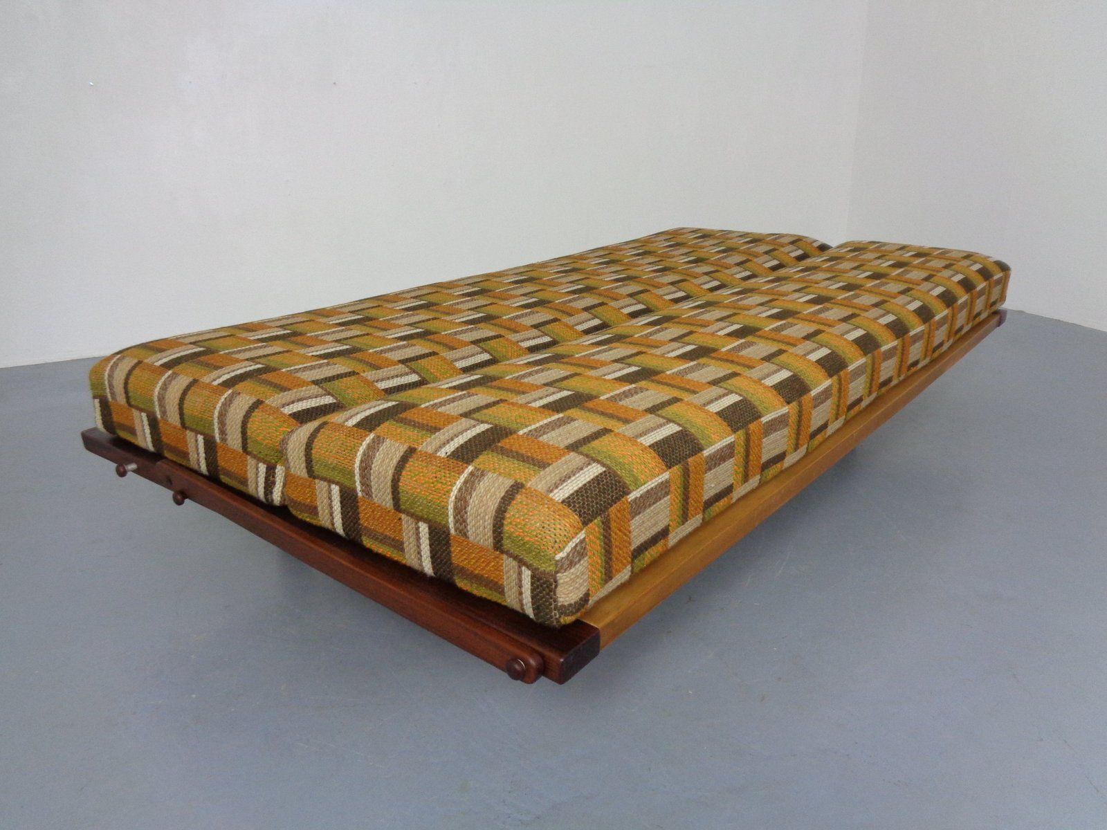 Furniture Danish 981 Diva Daybed In Teak And Oak By Poul M Volther For Frem Røjle, 1950s photo