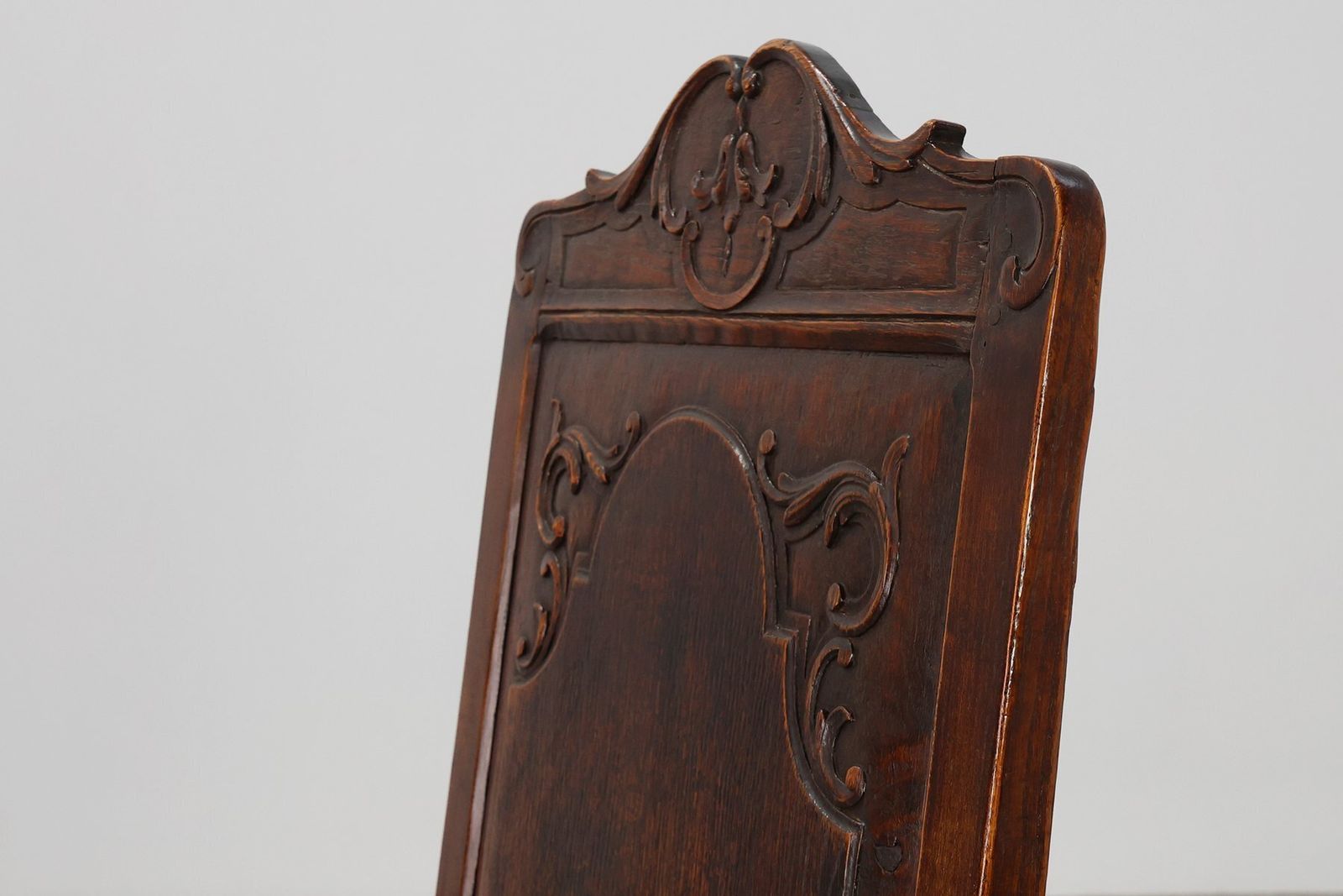 photo buy Antique Armchair In Hand Carved Oak, 1700s