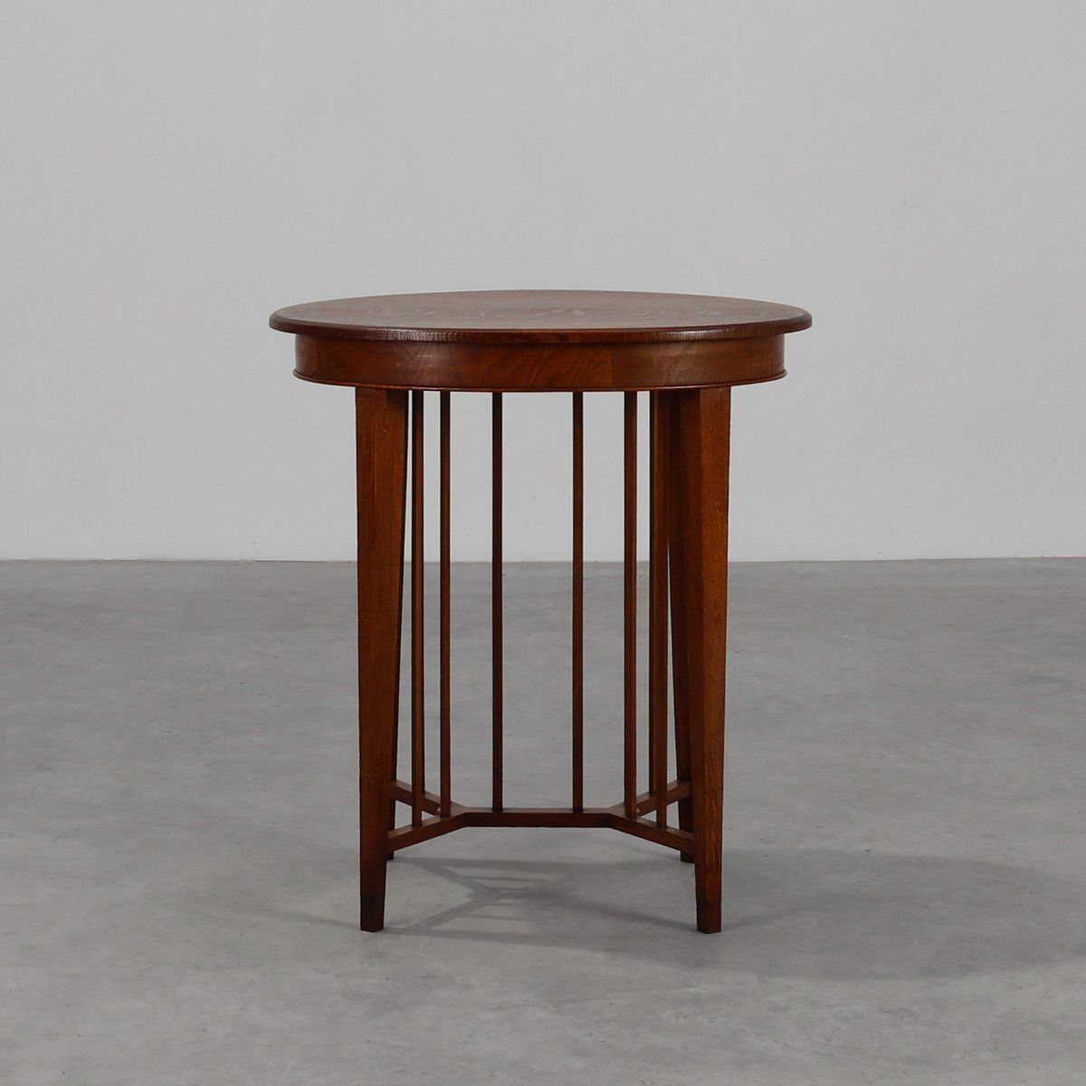 Arts And Crafts Oak Side Table, United Kingdom, 1900s