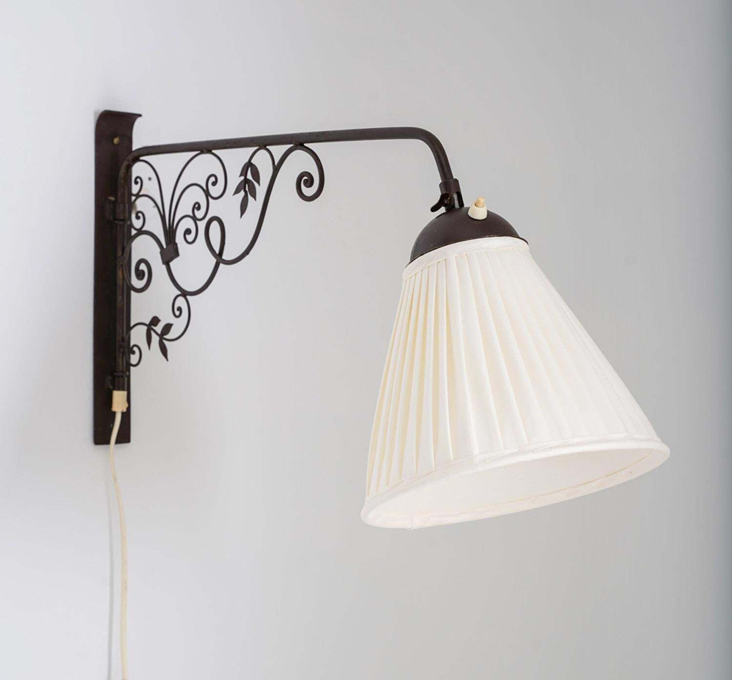 Swedish Modern Wall Lamp Model 2339 By Luco photo furniture