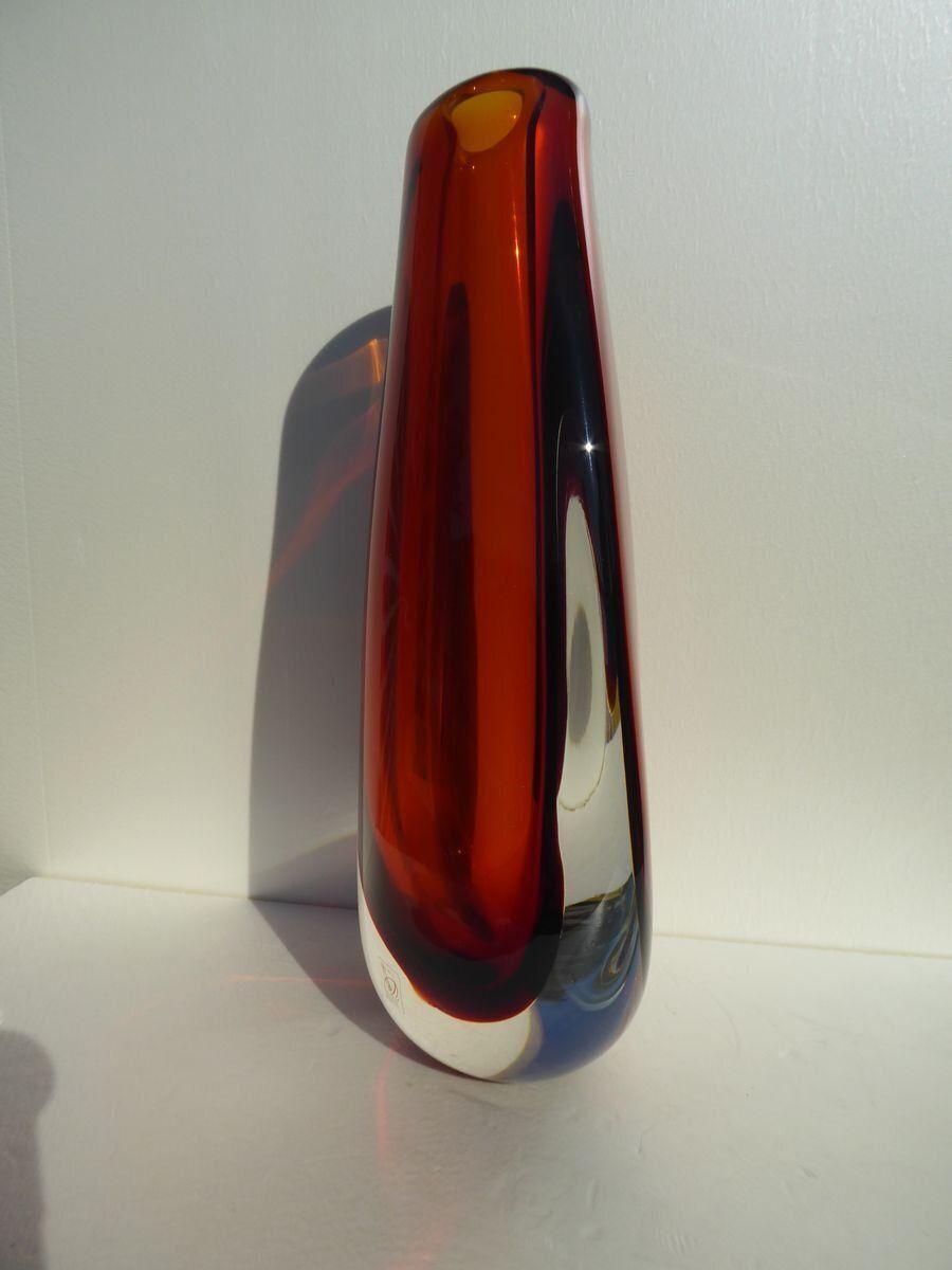Red Scarabeo Vase By Gino Cenedese, 1990s photo furniture
