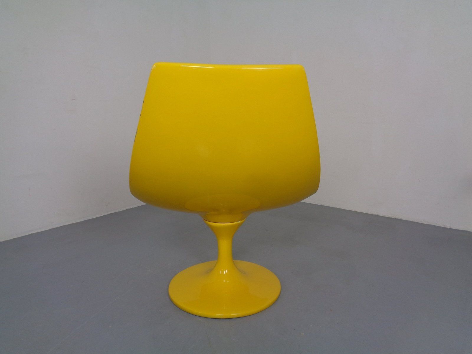 photo vinterior Italian Fiberglass Swivel Chair, 1960s