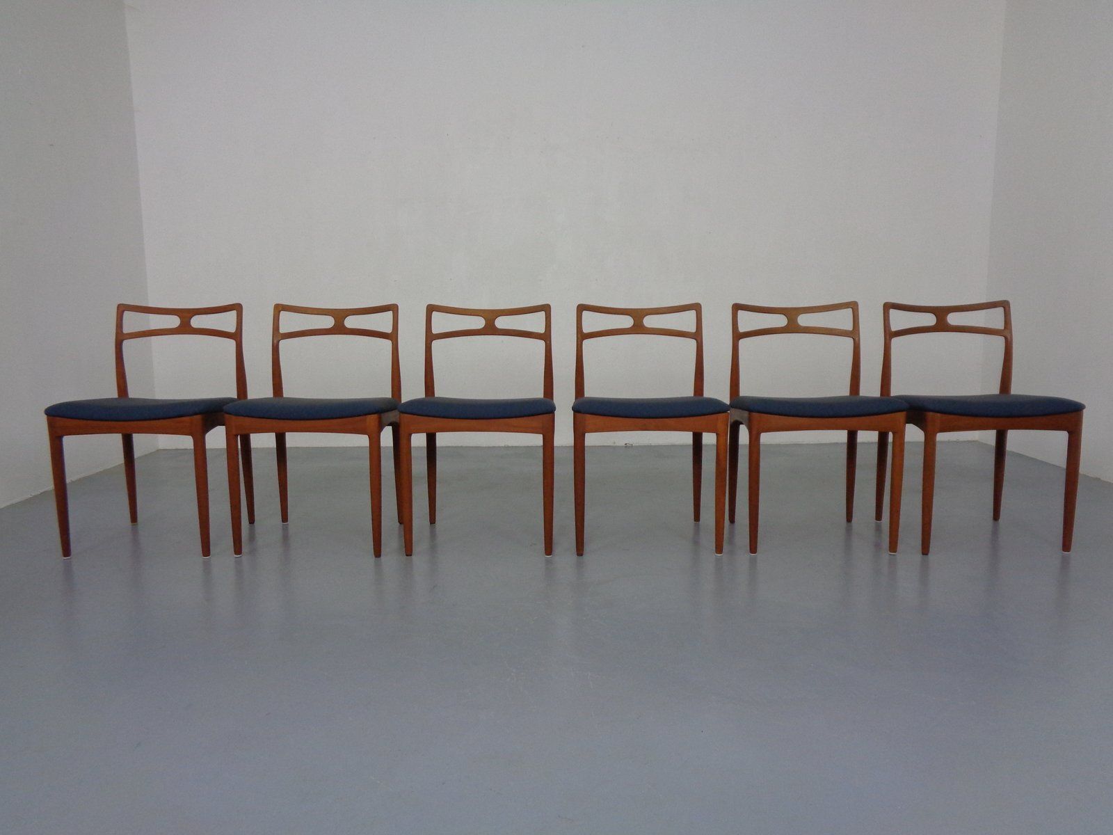Model 94 Teak & Kvadrat Hallingdal Dining Chairs By Johannes Andersen For Christian Linneberg, Denmark, 1960s, Set Of 6 photo furniture