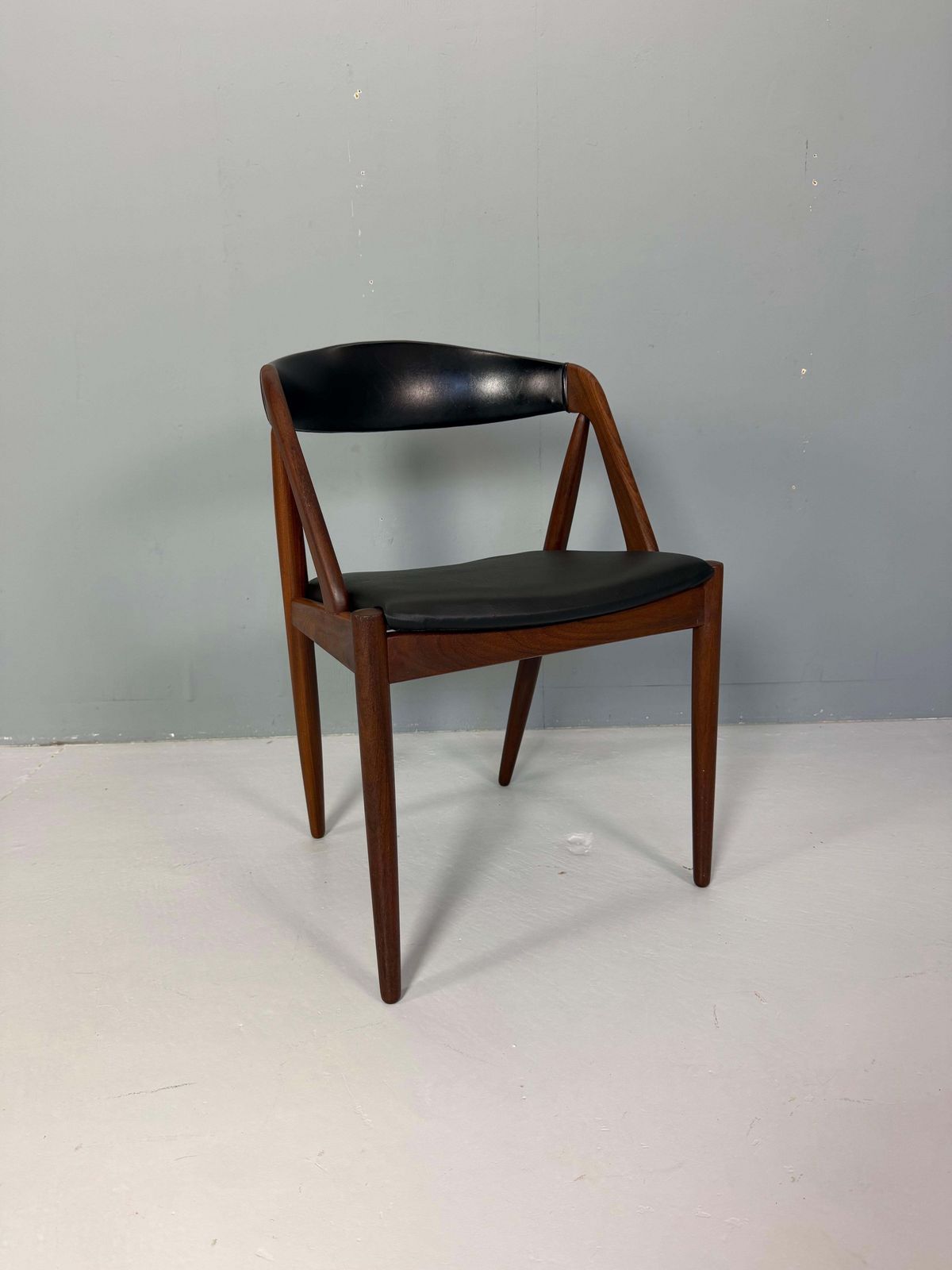 Kai Kristiansen Model 31 Set Of 6 Teak 'A' Frame Chairs For Schou Andersen, 1960 photo Furniture