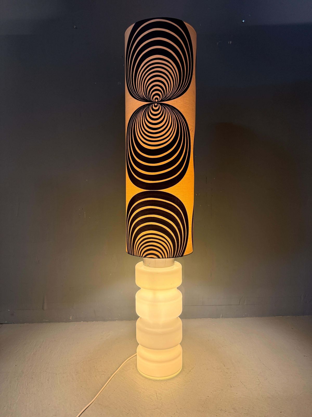 White Glass 59 Inch Floor Lamp  3 Way Switch  Seventies Lampshade  Germany photo buy