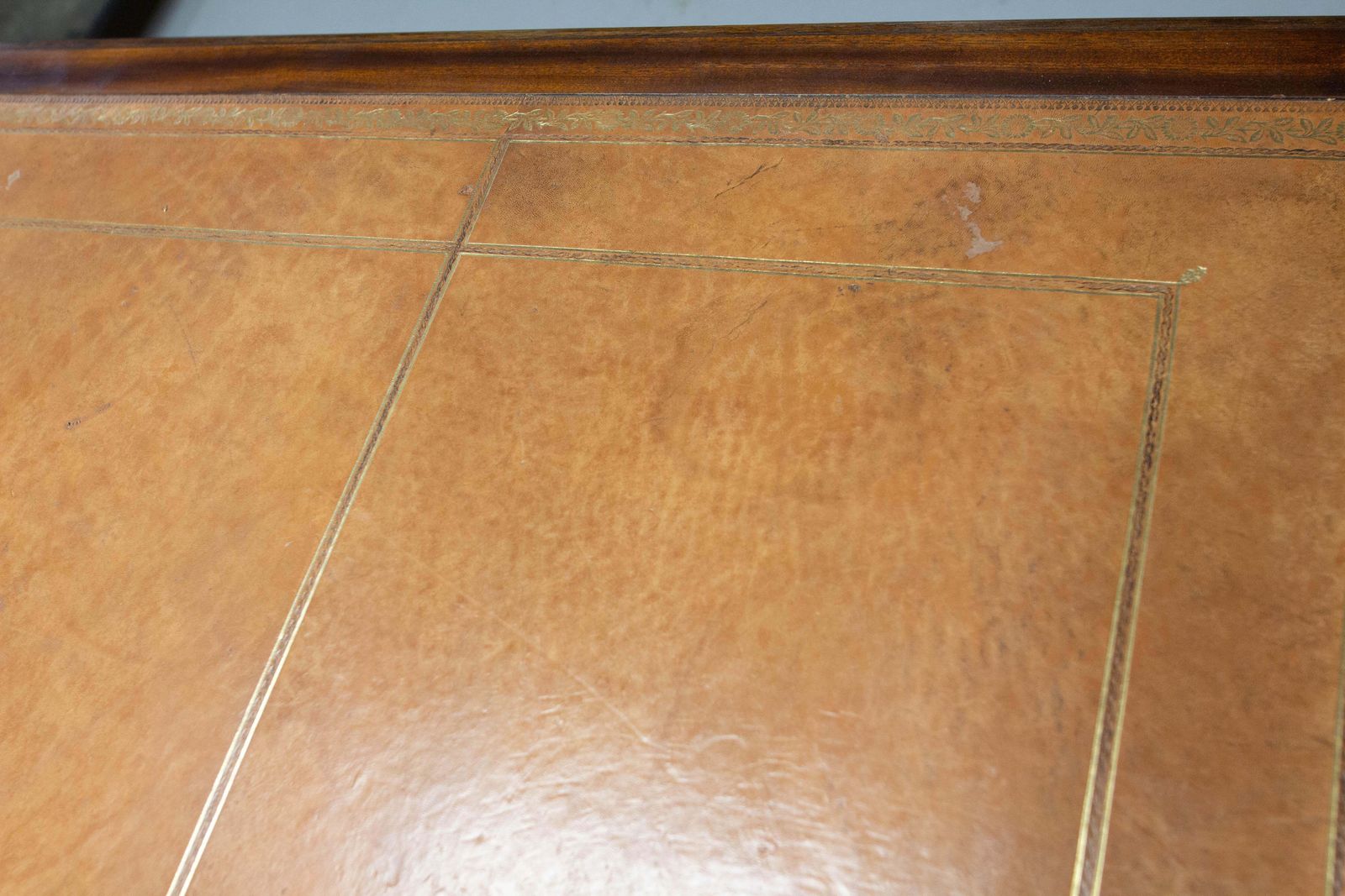 photo vinterior English Patinated Large Desk, Double Side, Wood, Leather & Iron Circa 1900