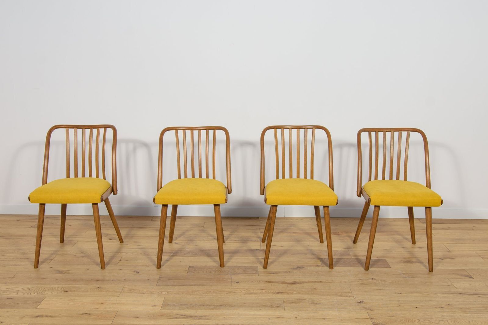 Dining Chairs By Antonín šuman For Ton, 1960s, Set Of 4 photo for sale