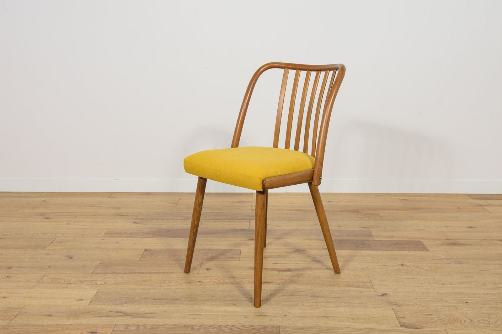 Dining Chairs By Antonín šuman For Ton, 1960s, Set Of 4 photo vinterior