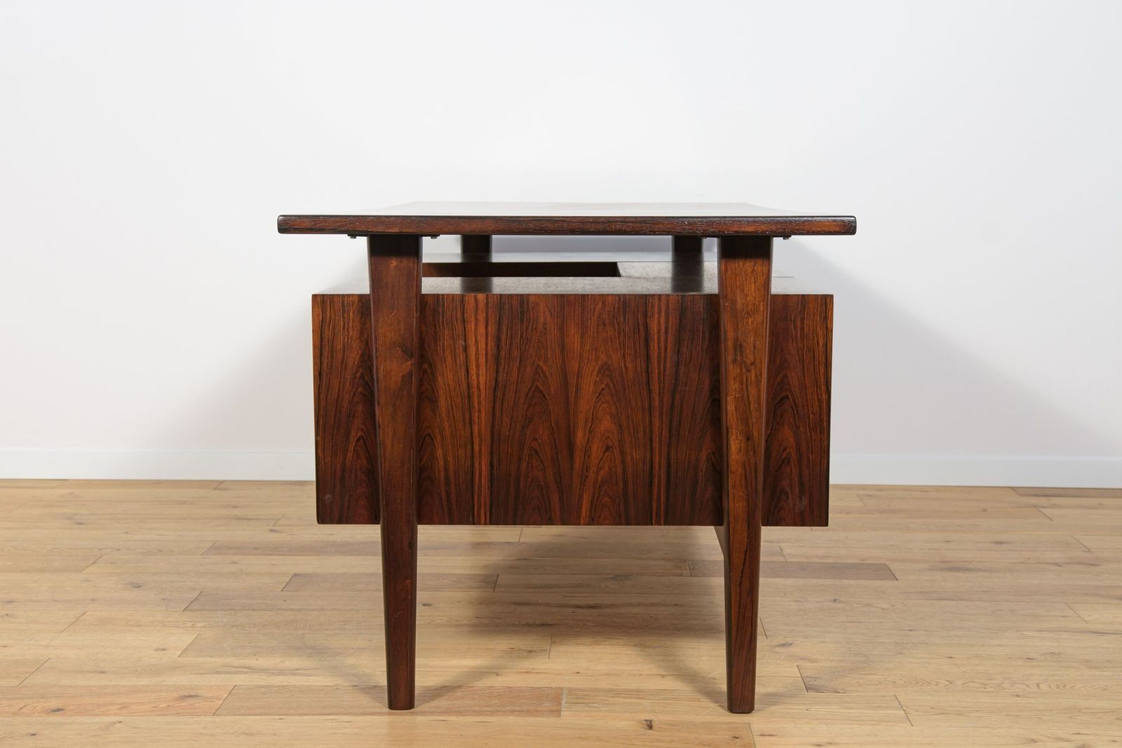 Mid Century Freestanding Rosewood Desk By Kai Kristiansen For Feldballes Møbelfabrik, 1960s photo Furniture