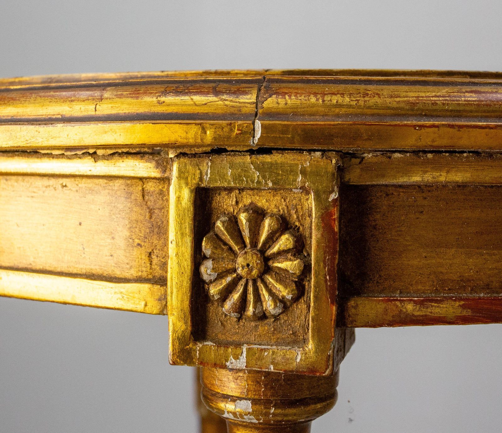 photo vinterior French Painted Wood & Marble Top Sellette Louis XVI Style Circa 1960