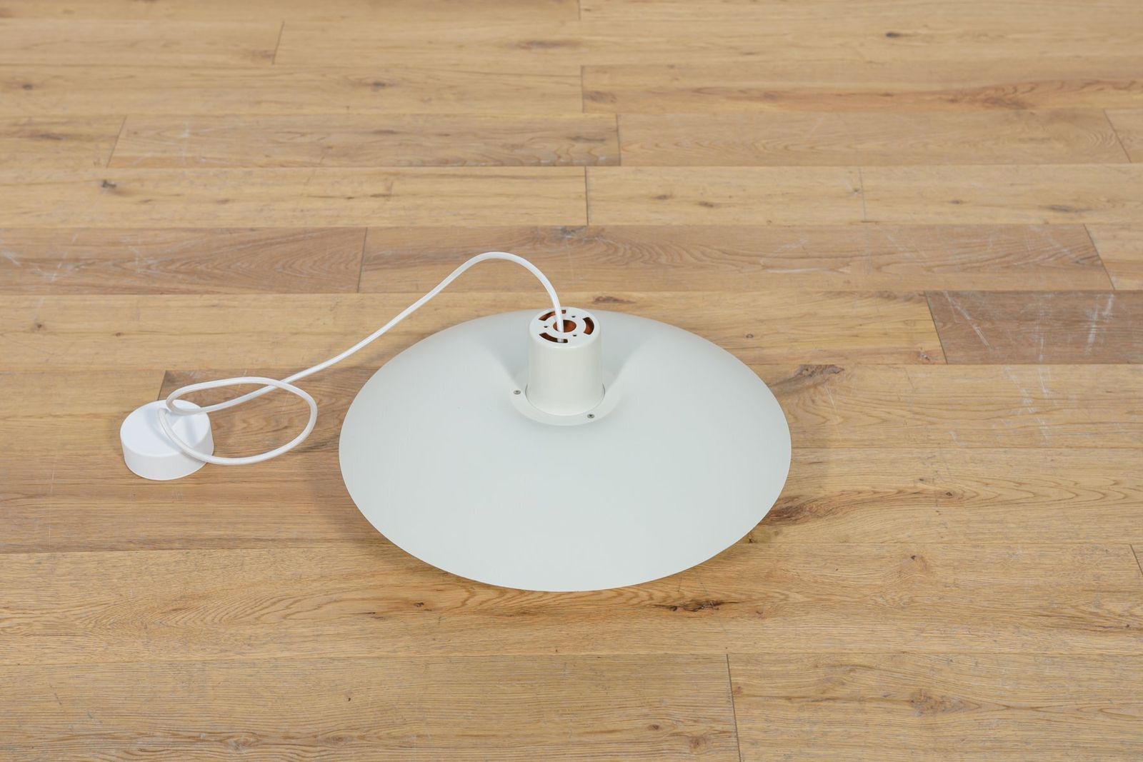 Mid Century Ph4 Pendant Lamp By Poul Henningsen For Louis Poulsen, Denmark, 1960s photo vintage