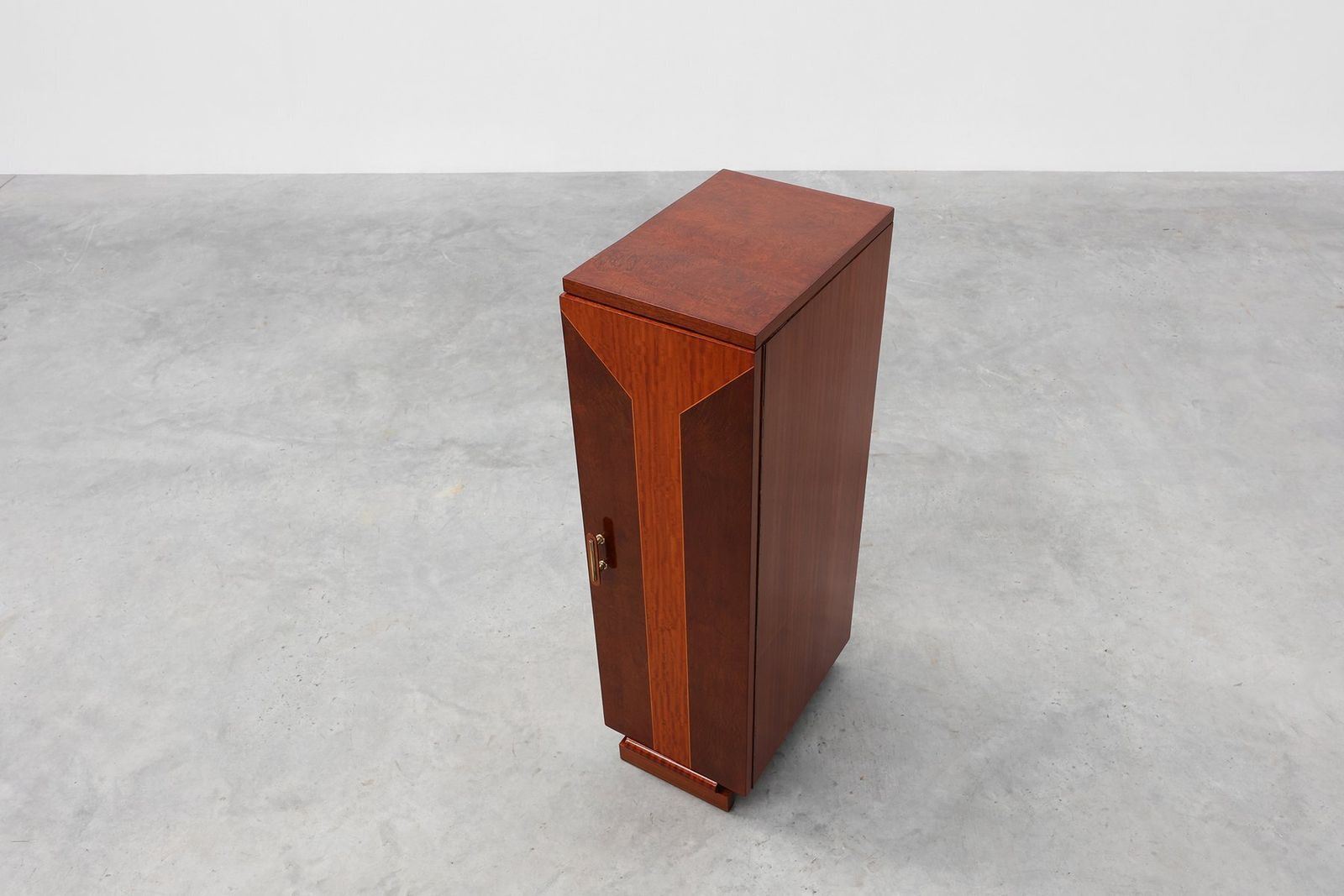 photo furniture Art Deco Cabinet With Veneer Wood Inlay, France, 1920s
