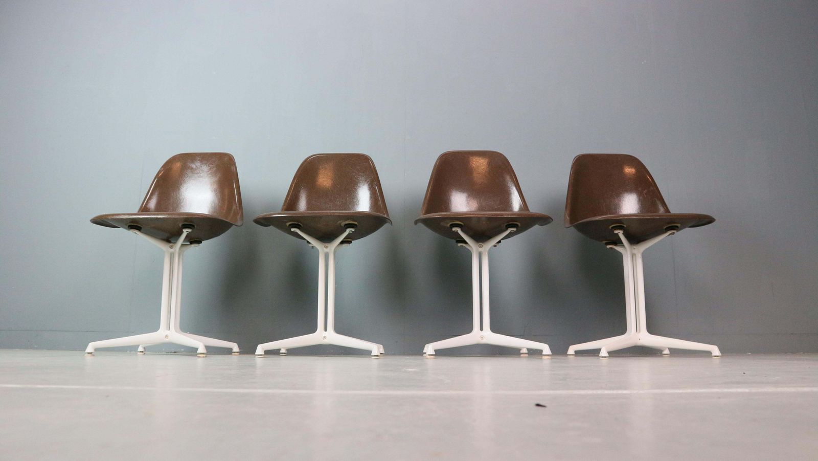 Charles & Ray Eames Set Of 4 "La Fonda" Chairs For Herman Miller, 1960 photo Furniture