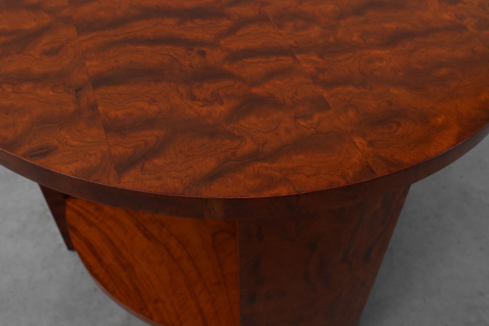 Art Deco Round Coffee Table In Burl Veneer, France, 1920s photo vintage