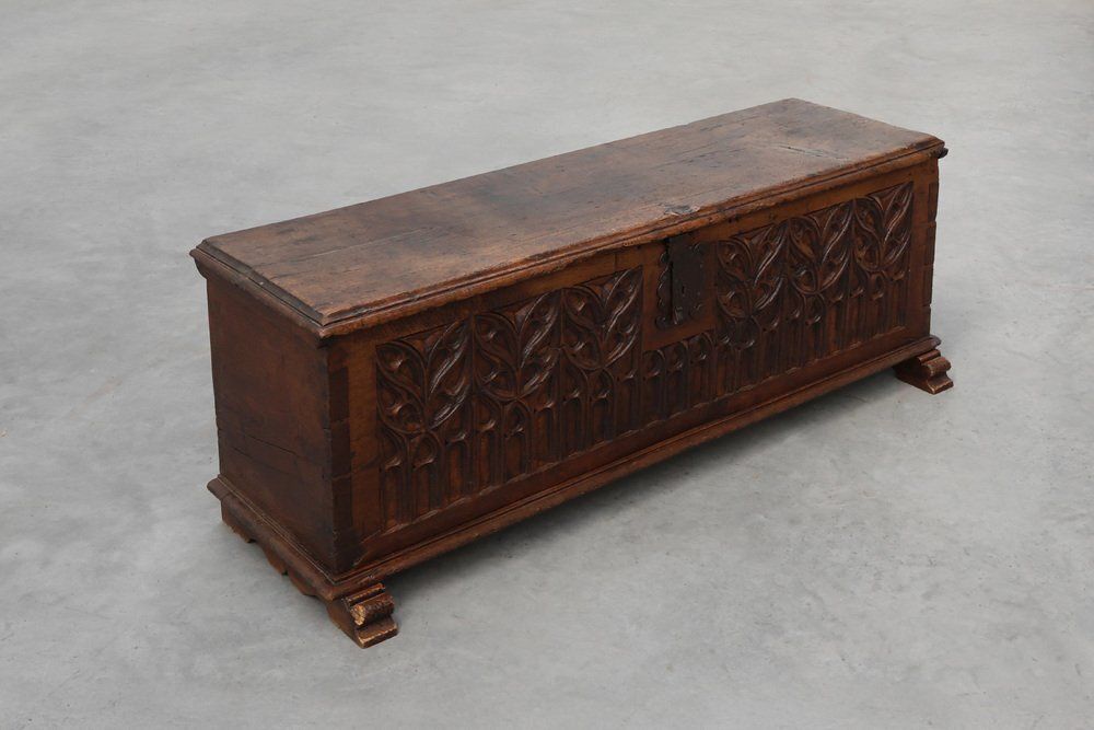 5205.0 Large 16th Century Gothic Carved Oak Chest, France photo