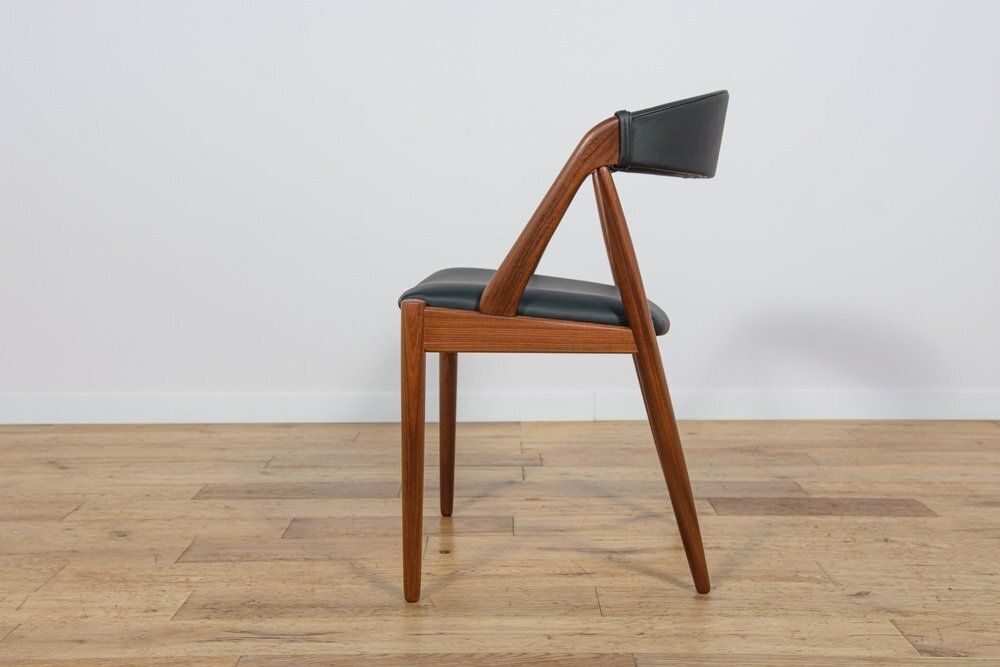 photo furniture Model 31 Dining Chairs By Kai Kristiansen For Schou Andersen, Denmark, 1960s, Set Of 6