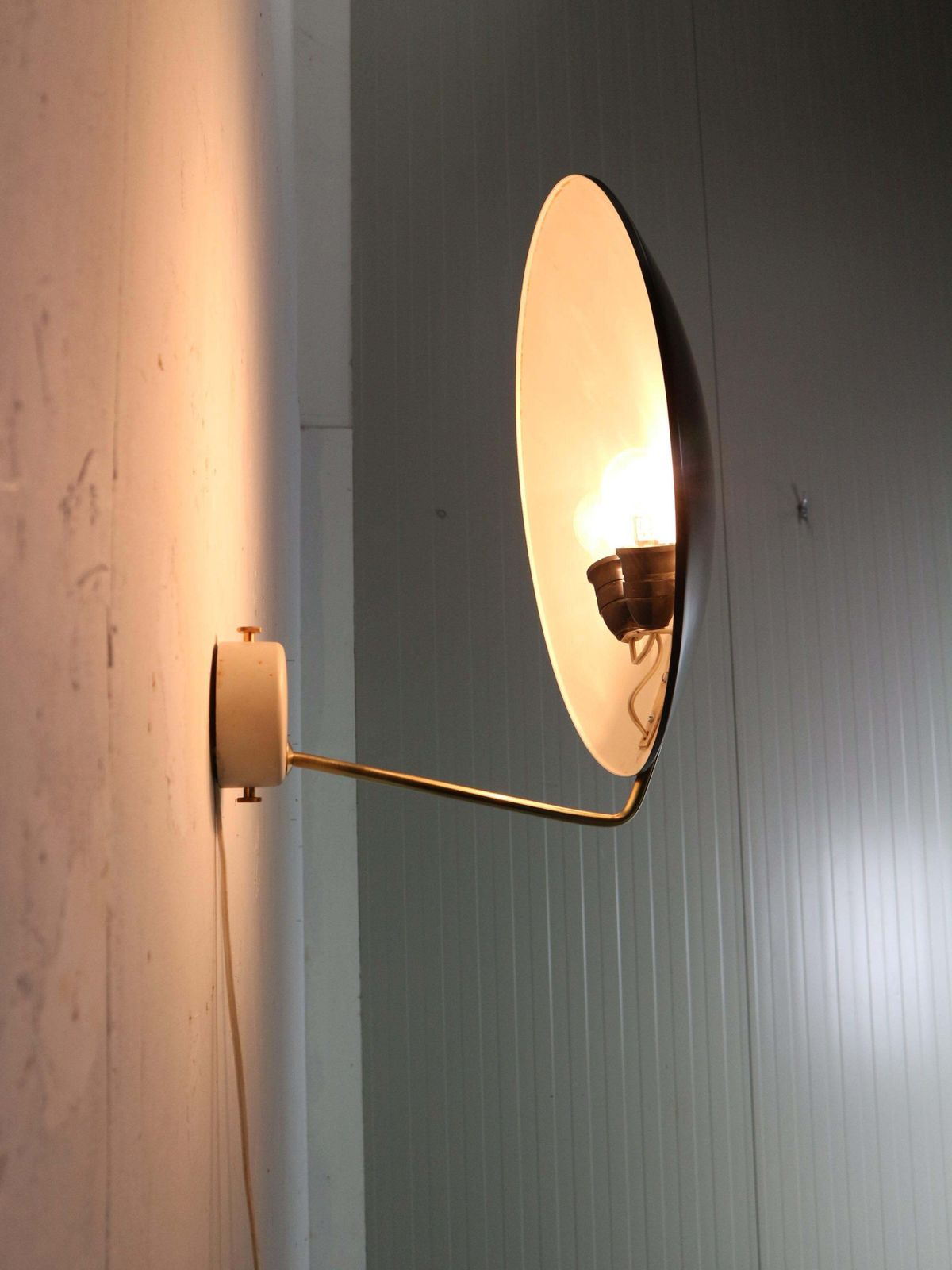 1105.0 Bruno Gatta "Model 232 " Wall Light For Stilnovo, 1960s, Italy photo