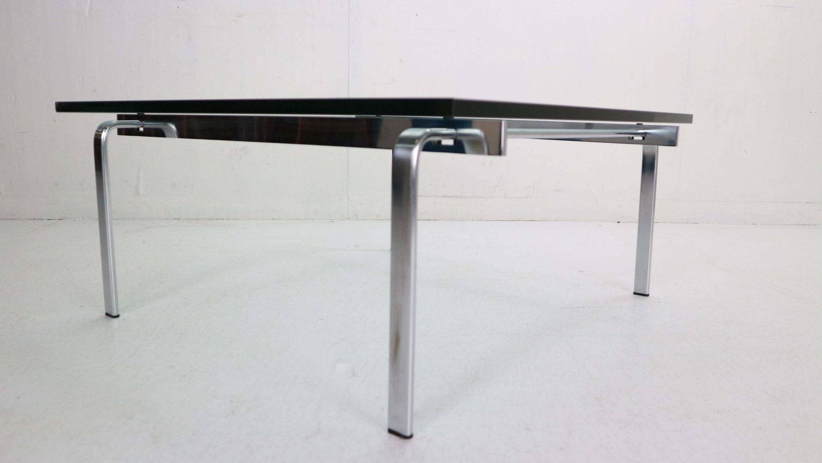 photo furniture Preben Fabricius& Jørgen Kastholm "Fk90" Coffee Table, Kill International, 1970s