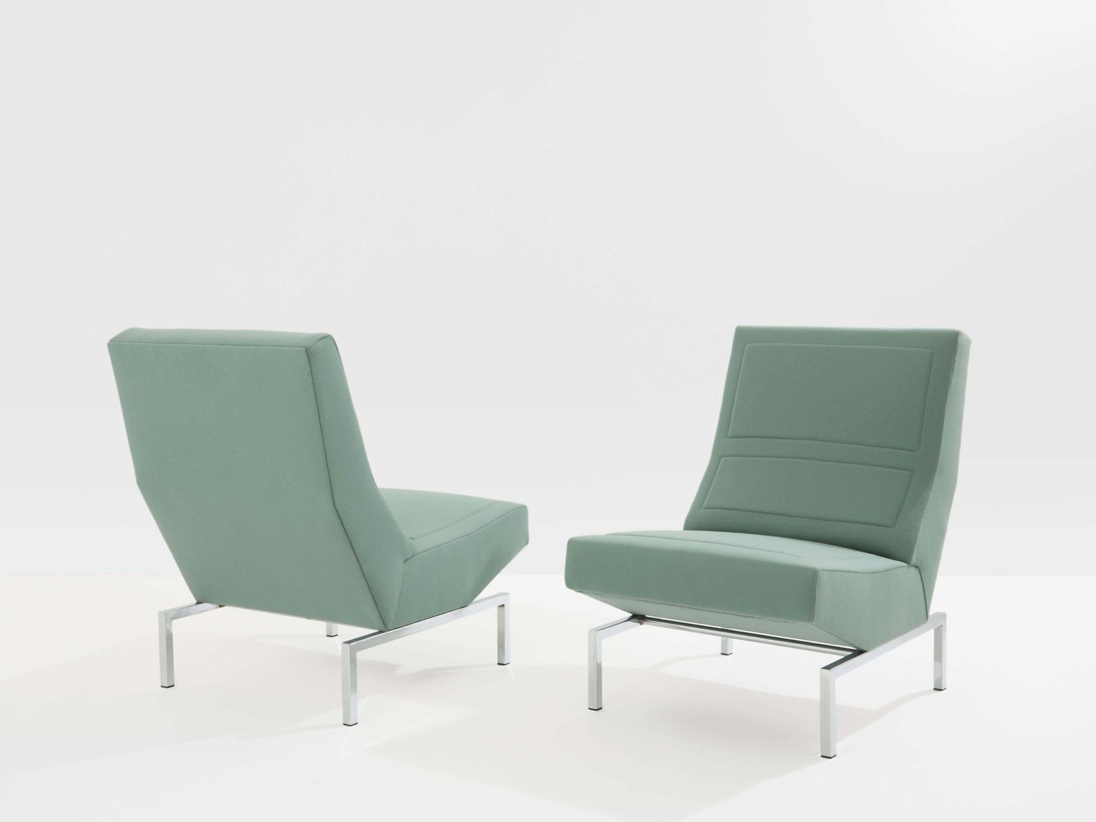 Paire de fauteuils CM236 Pierre Paulin, chrome, velours de laine satiné, 1960 photo for sale