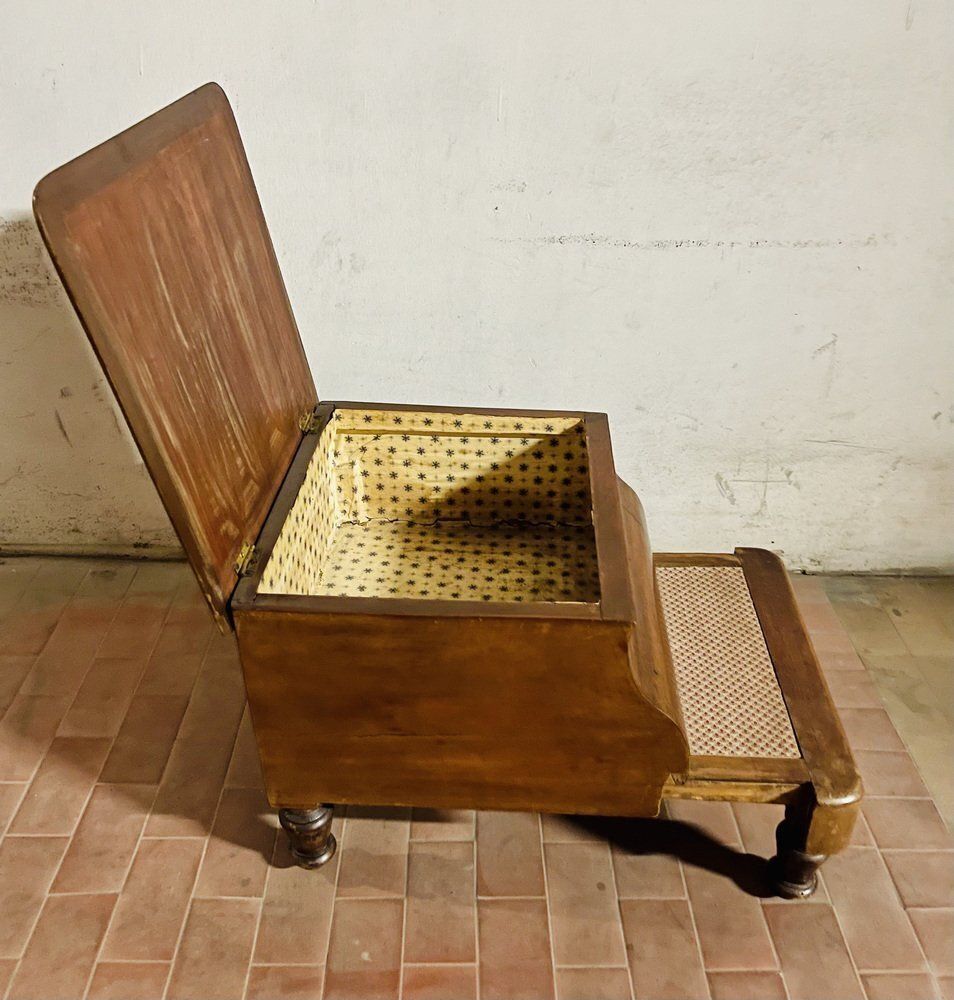 English Ladder Container In Walnut And Silkscreened Leather, Late 19th Century photo for sale