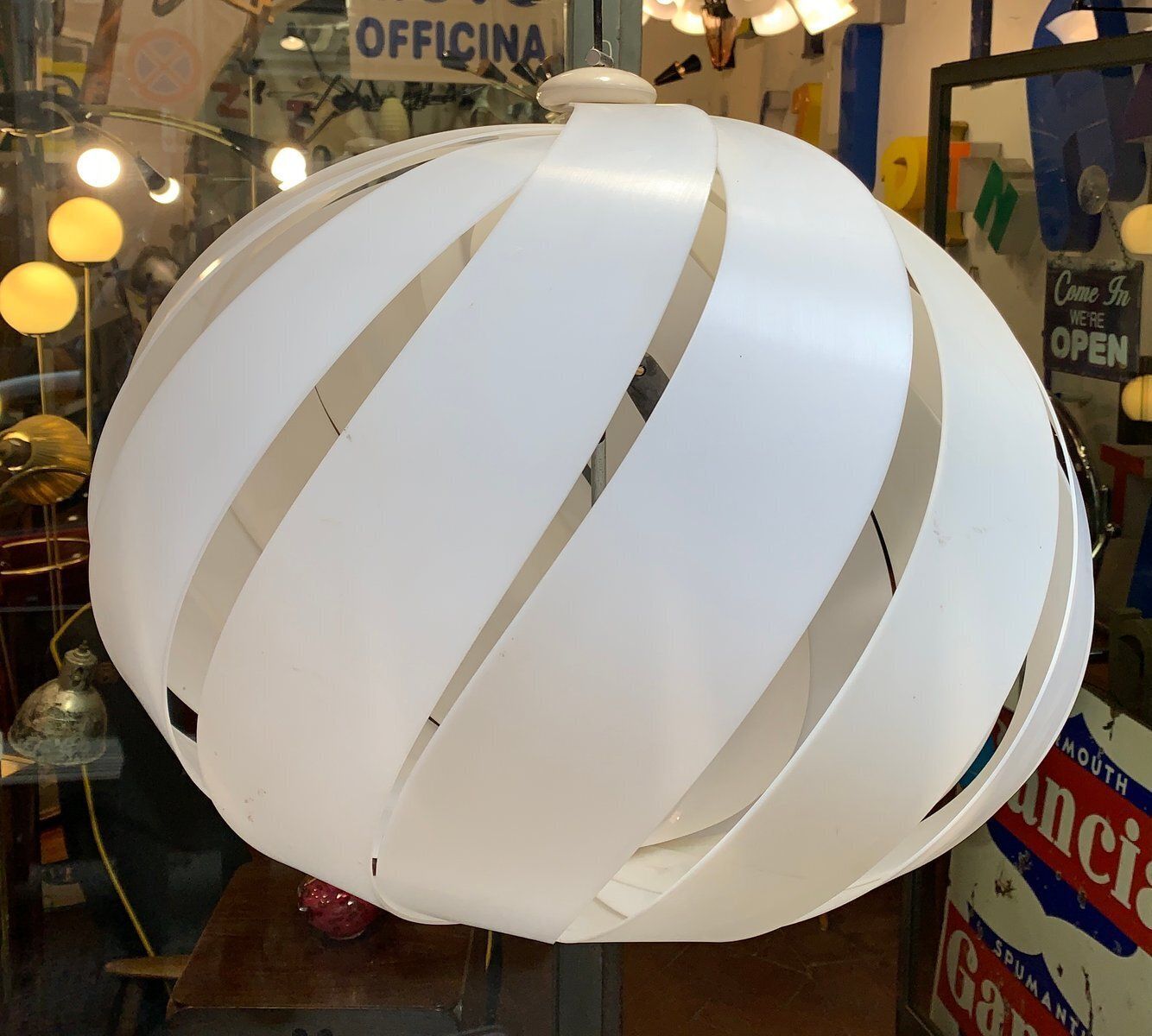 Harvey Pendant By Carlo Porzio For Guzzini, Italy, 1970s photo Lighting