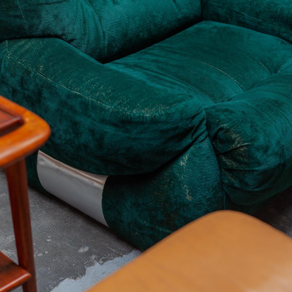 Italian Green Velvet Lounge Chairs,1970s, Set Of 2 photo vinterior