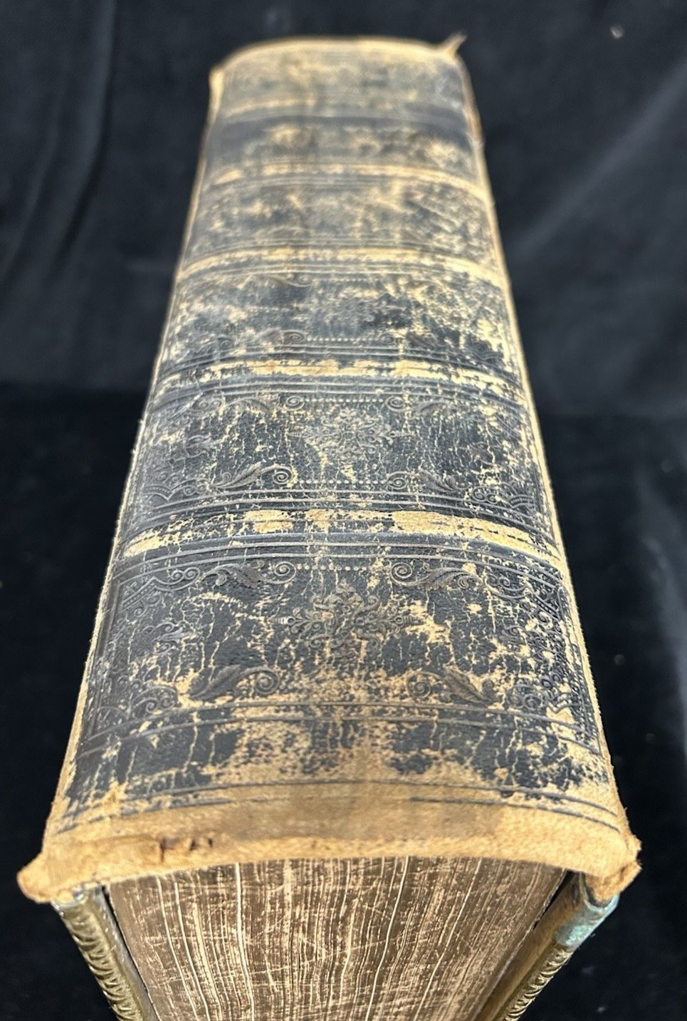 National Illustrated Family Bible Rev John Eadie Scott And Henry W R Mphun & Son photo Home Decor