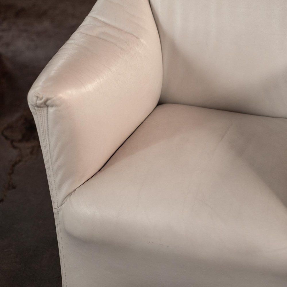 Set Of White Leather Tentazione Club Chairs Attributed To Mario Bellini For Cassina, 1970s photo buy