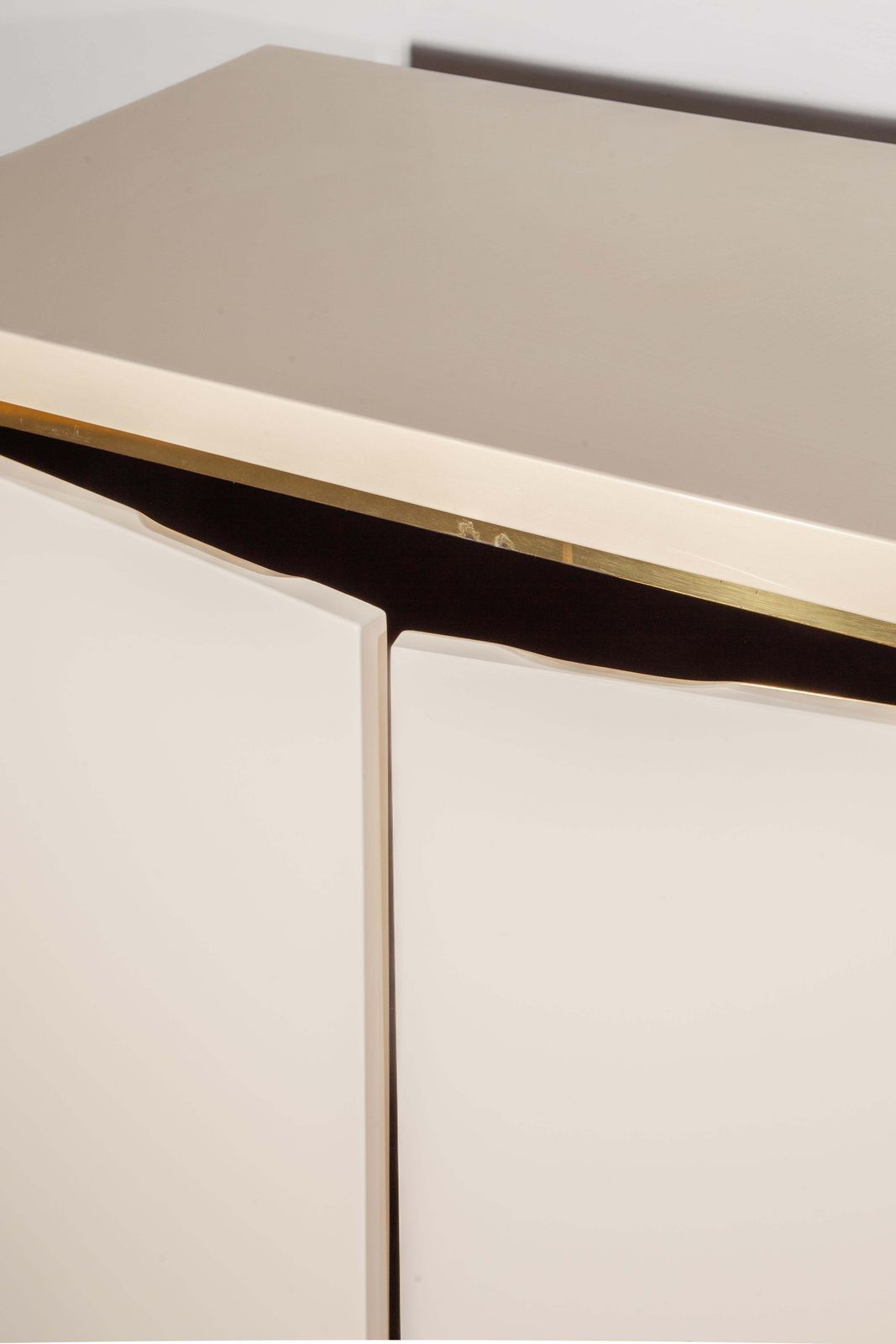 White Lacquer And Brass Sideboard By Jean Claude Mahey, 1980s photo 6842.0
