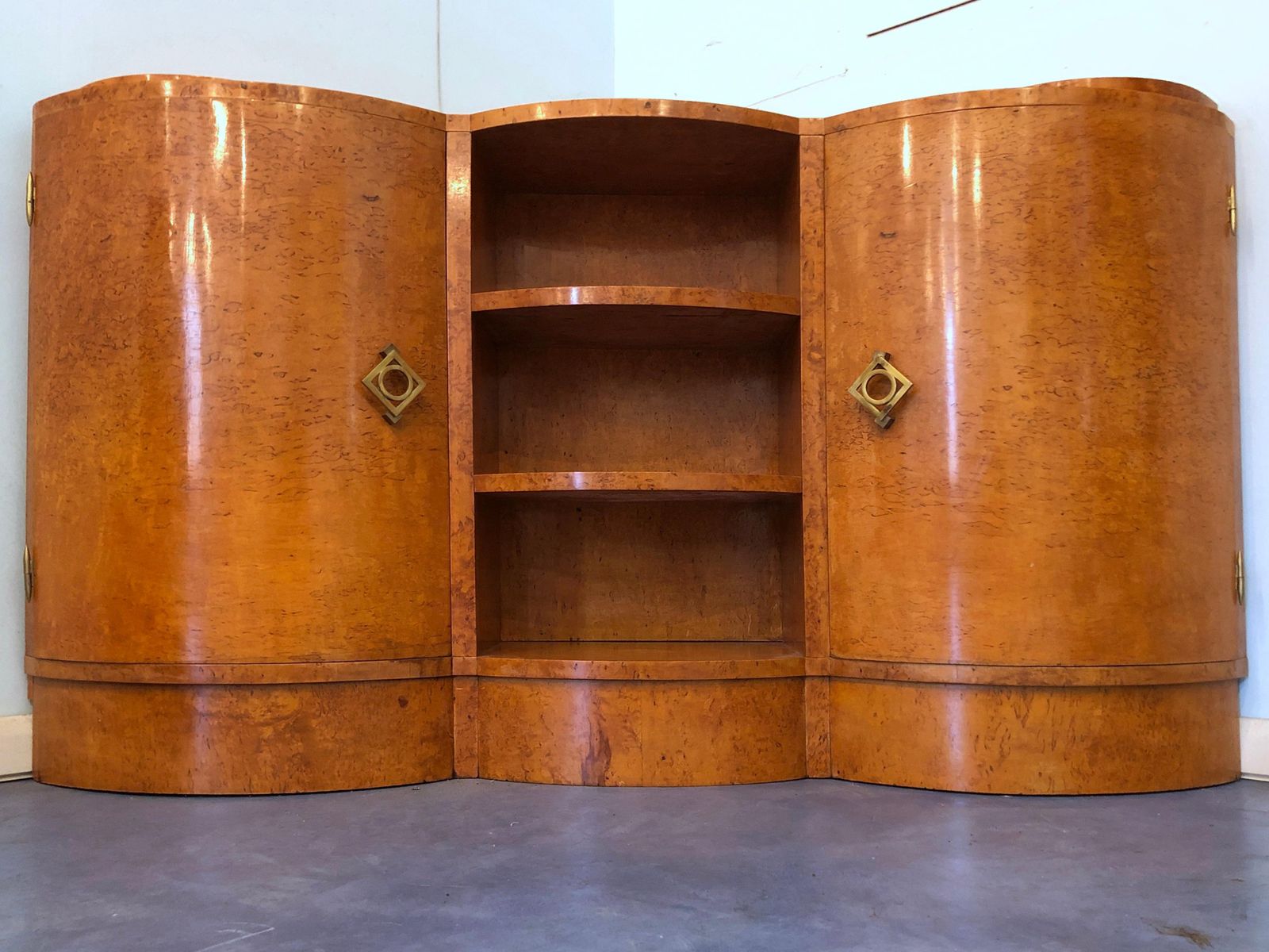 French Art Deco Maple Corner Sideboard, 1945 photo 4423.0