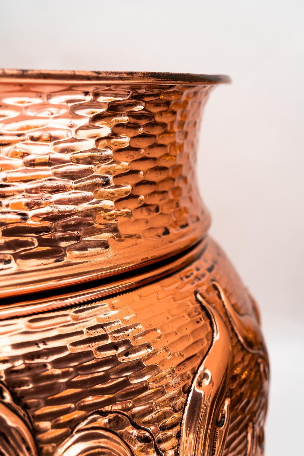 photo buy Very Big Floral Hammered Jugendstil Copper Palm Pot Vienna Around 1908