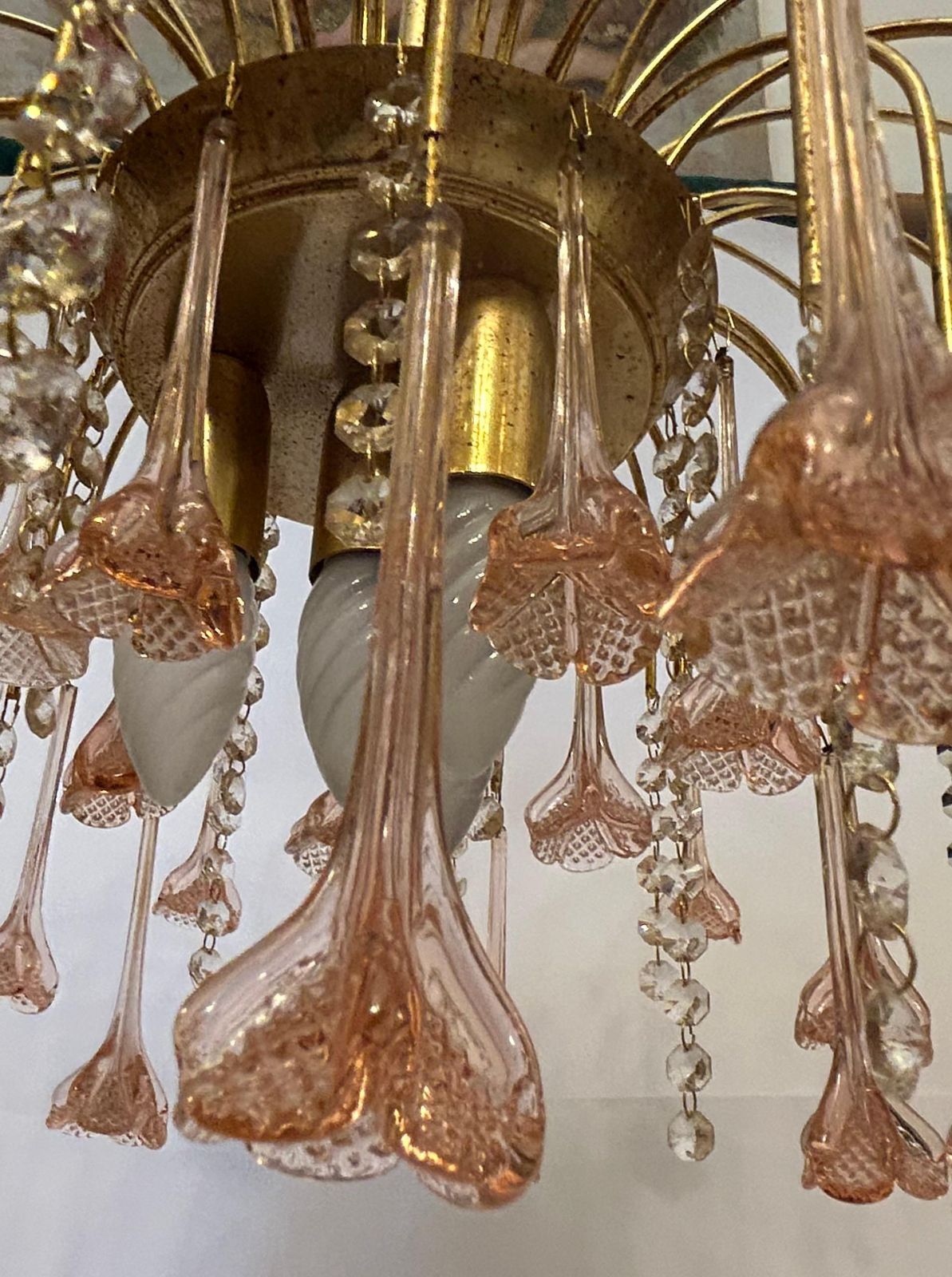 photo furniture Semiramide, Gorgeous Pink Murano Chandelier, 1980's