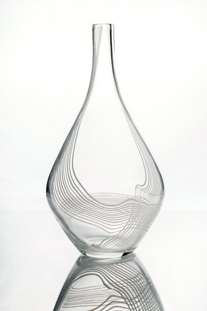 Arabesque Vase By Vicke Lindstrand For Kosta, Sweden photo furniture