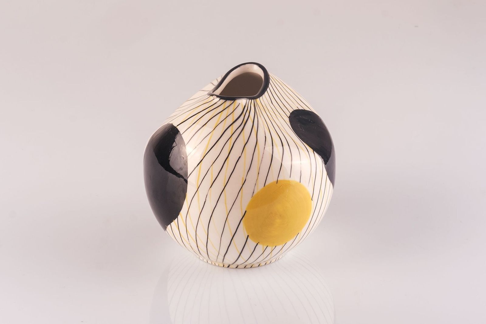 Sculptural Ceramic Vase Hawaii By Elfi Stadler For Schramberg, Germany